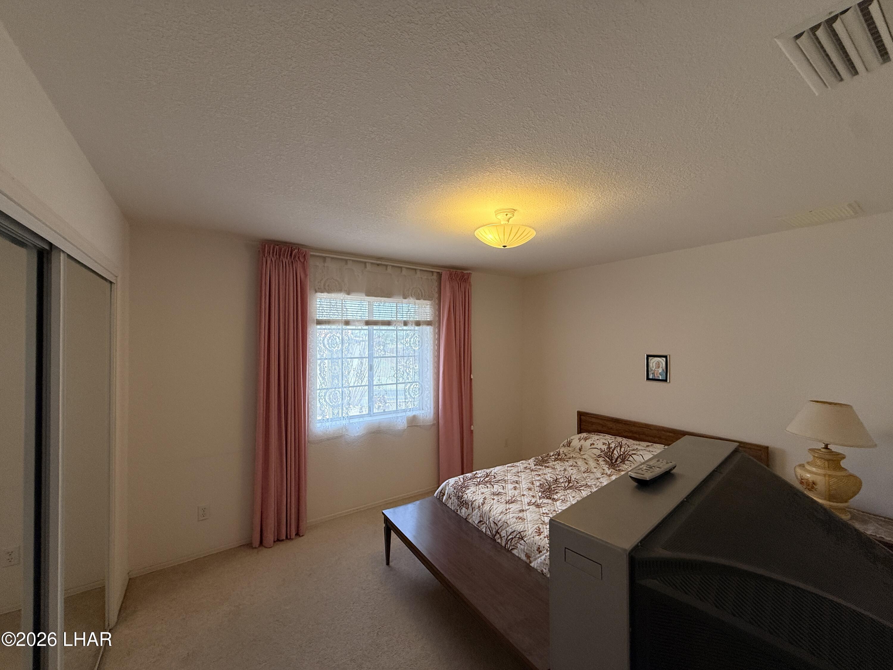 3815 Chesapeake Blvd Property Photo 30