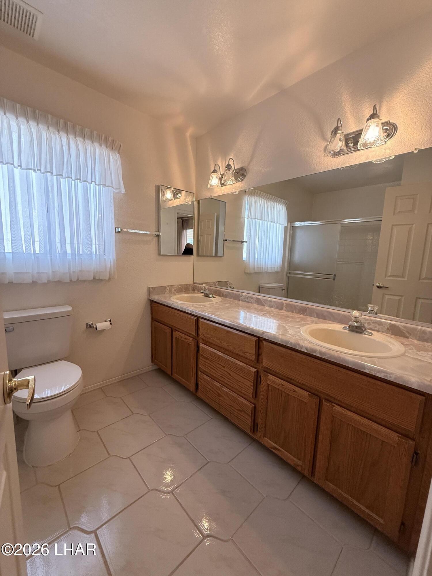 3815 Chesapeake Blvd Property Photo 35