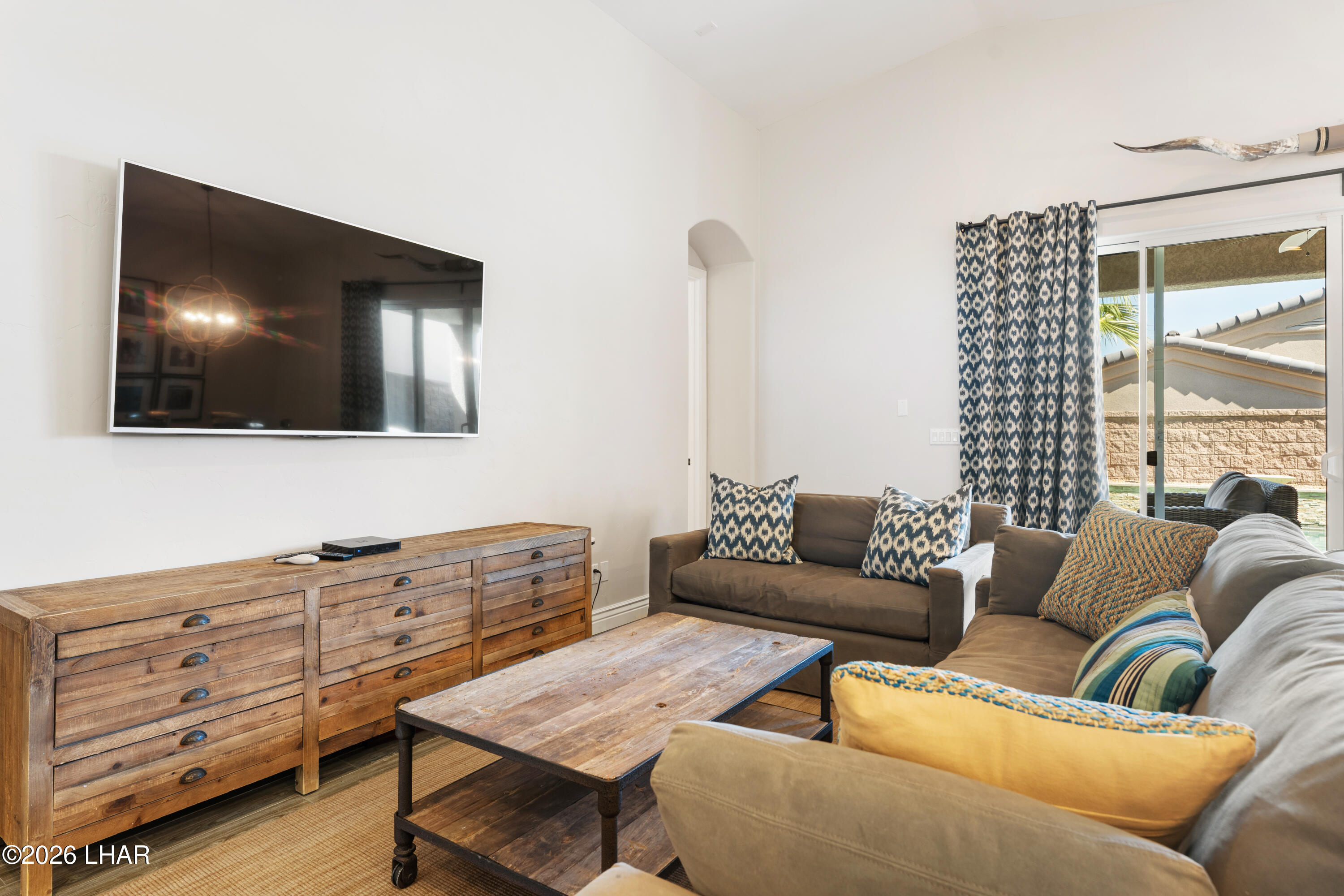 629 Veneto Property Photo 9