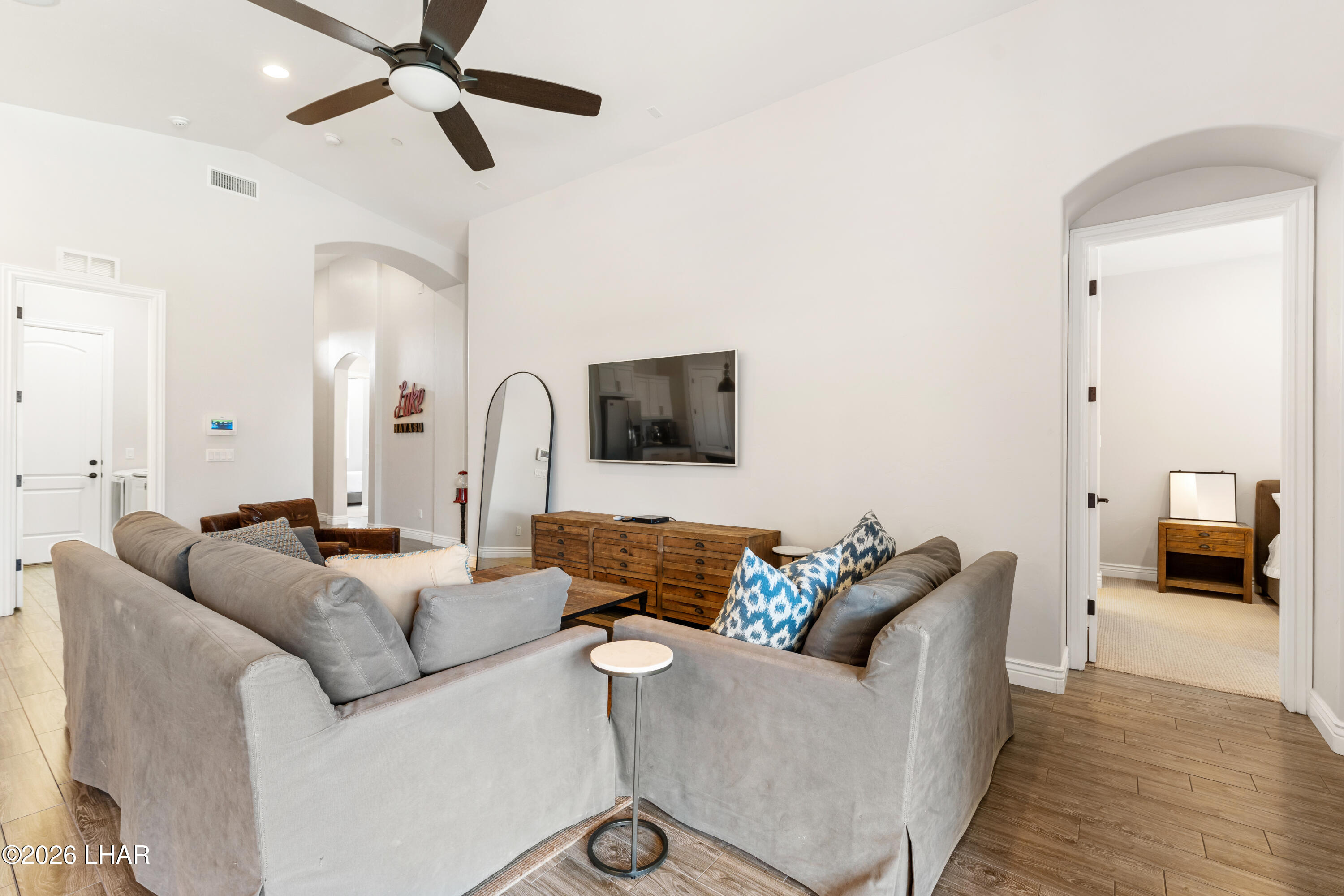 629 Veneto Property Photo 16
