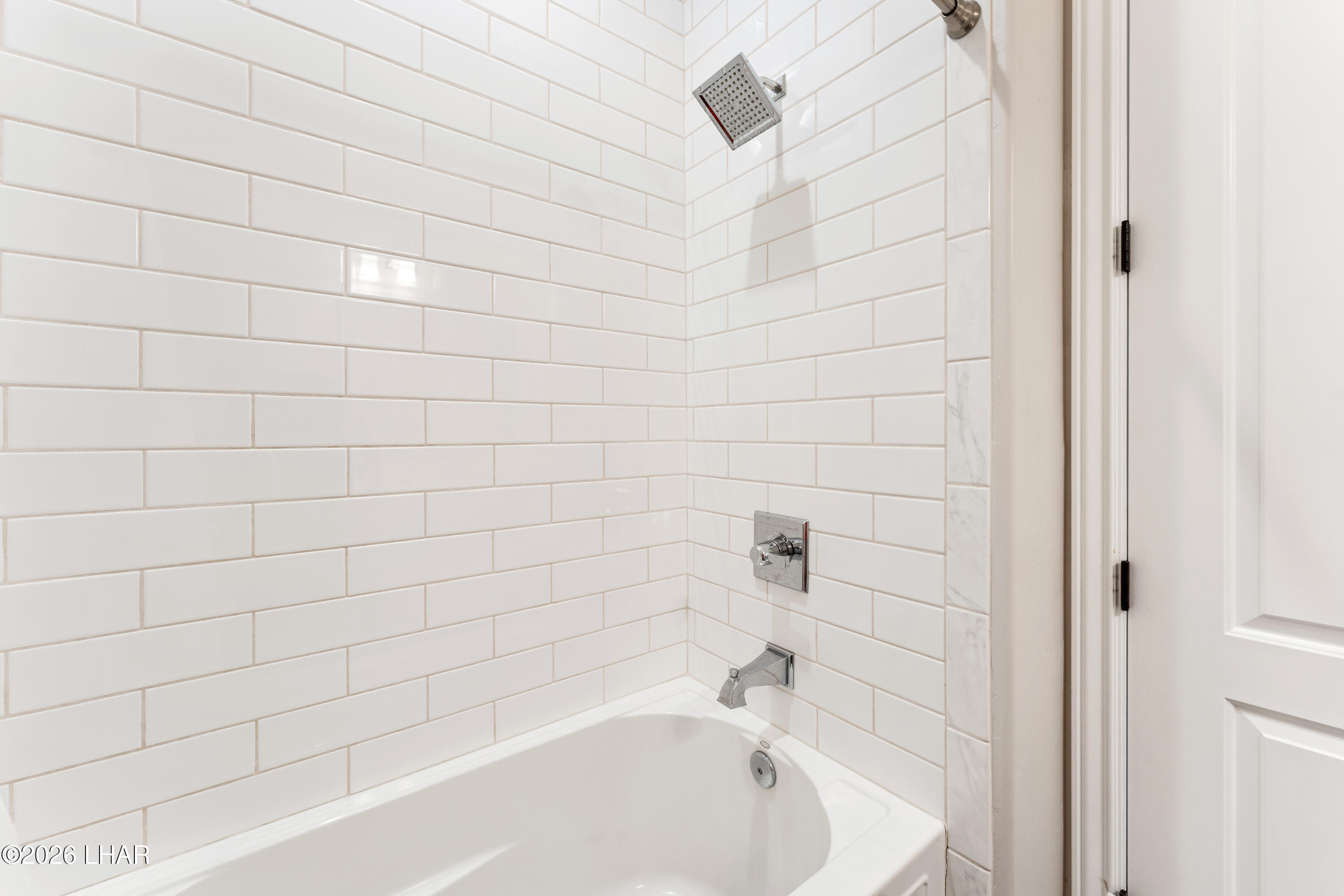 629 Veneto Property Photo 32