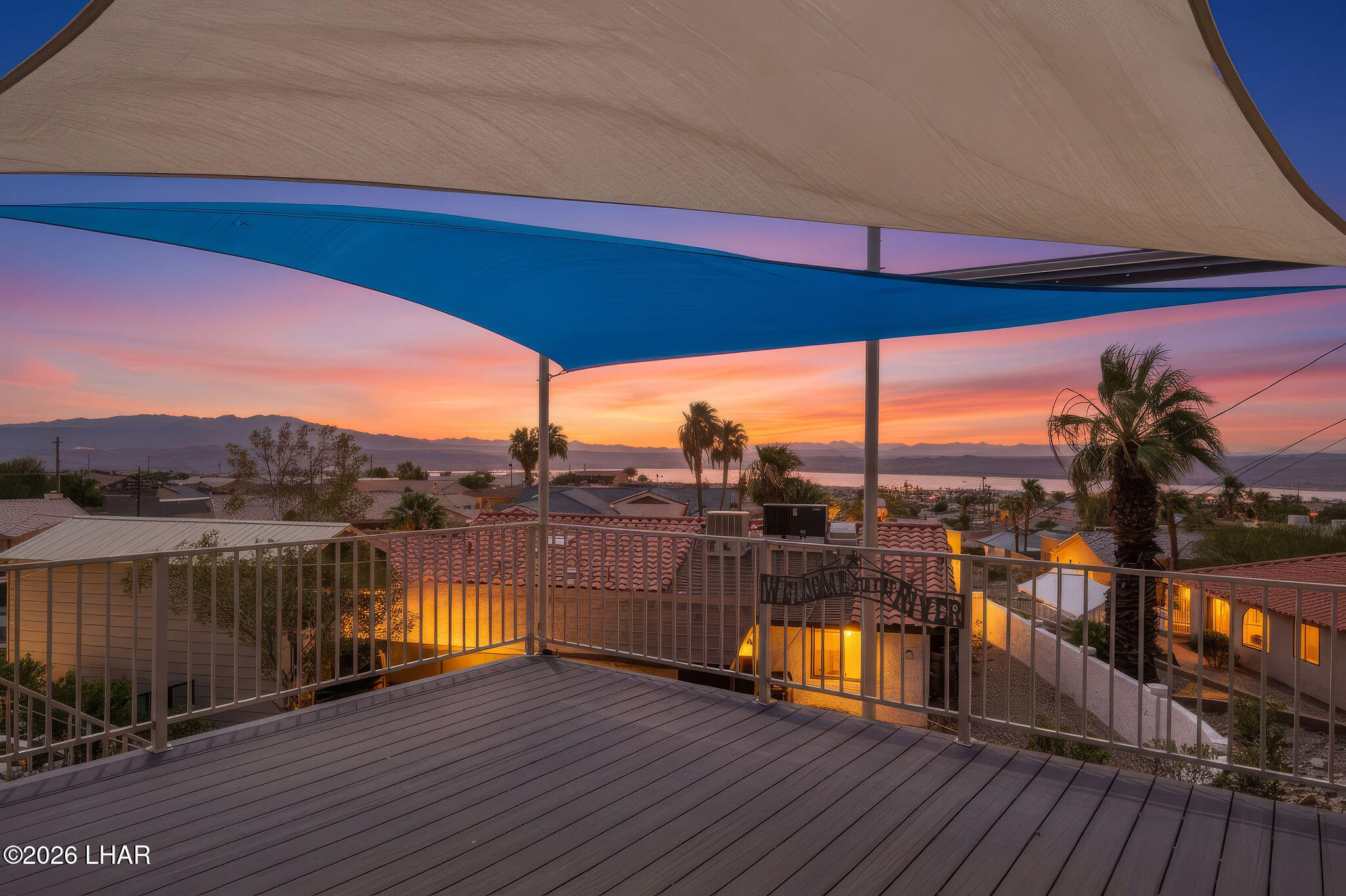 3543 Desert Rose Dr Property Photo 2