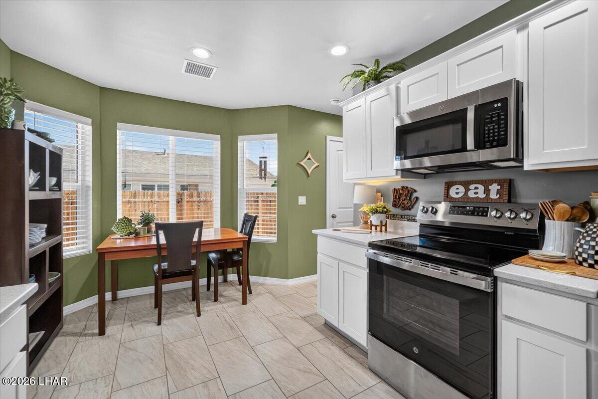 4579 N Van Nuys Rd Property Photo 11