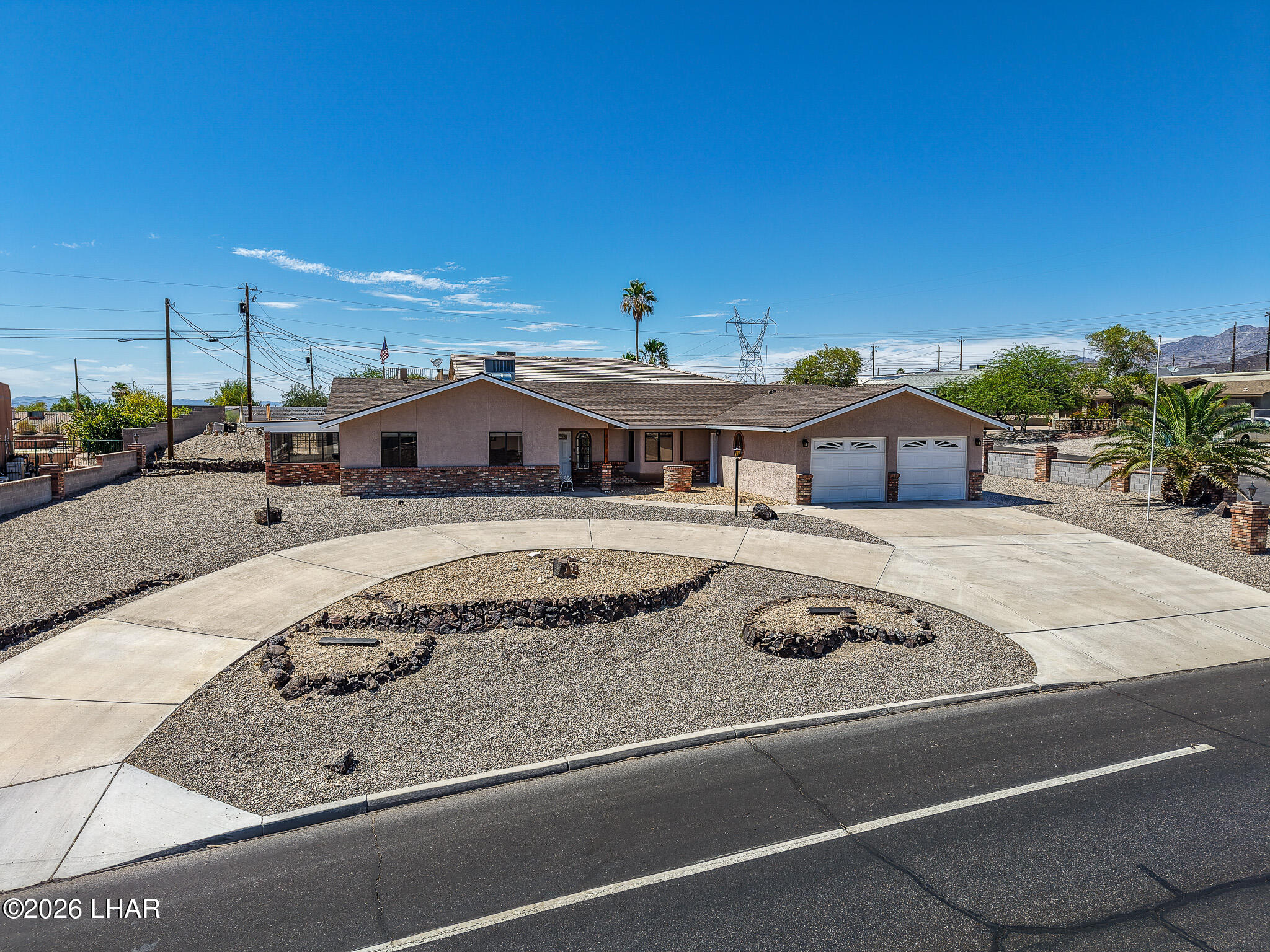1407 S Mcculloch Blvd S Property Photo 1