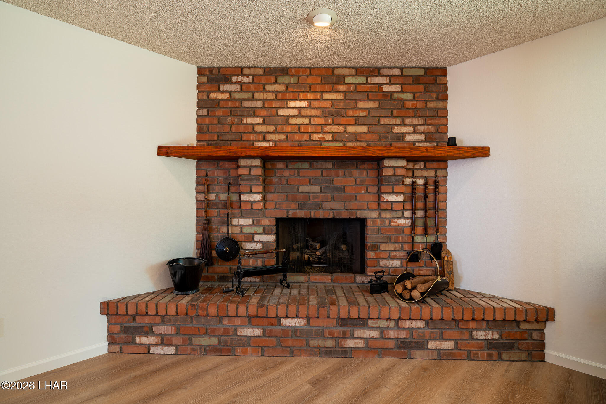 1407 S Mcculloch Blvd S Property Photo 12