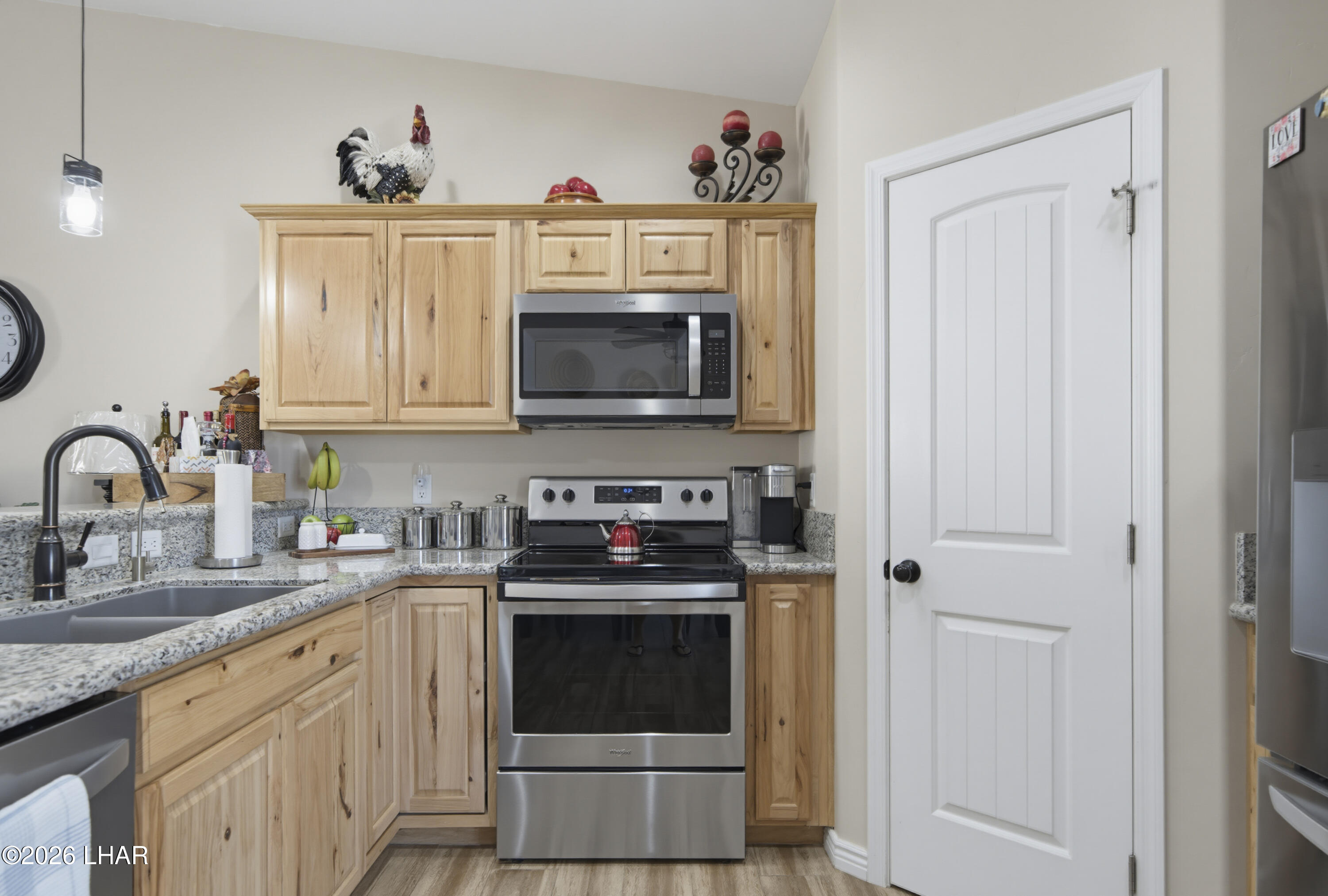 7703 N Rice Dr Property Photo 8