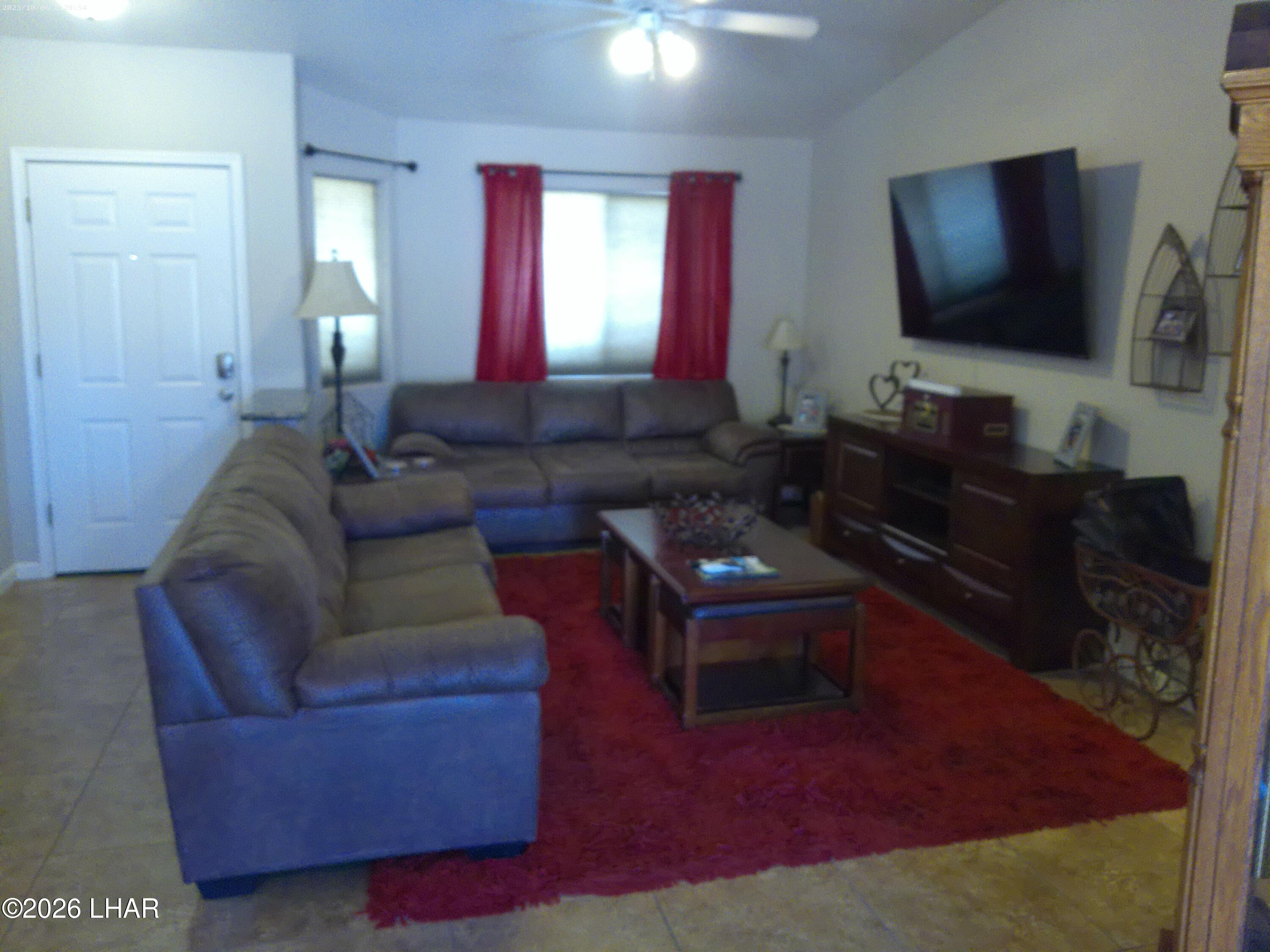 3501 Iroquois Dr Property Photo 3