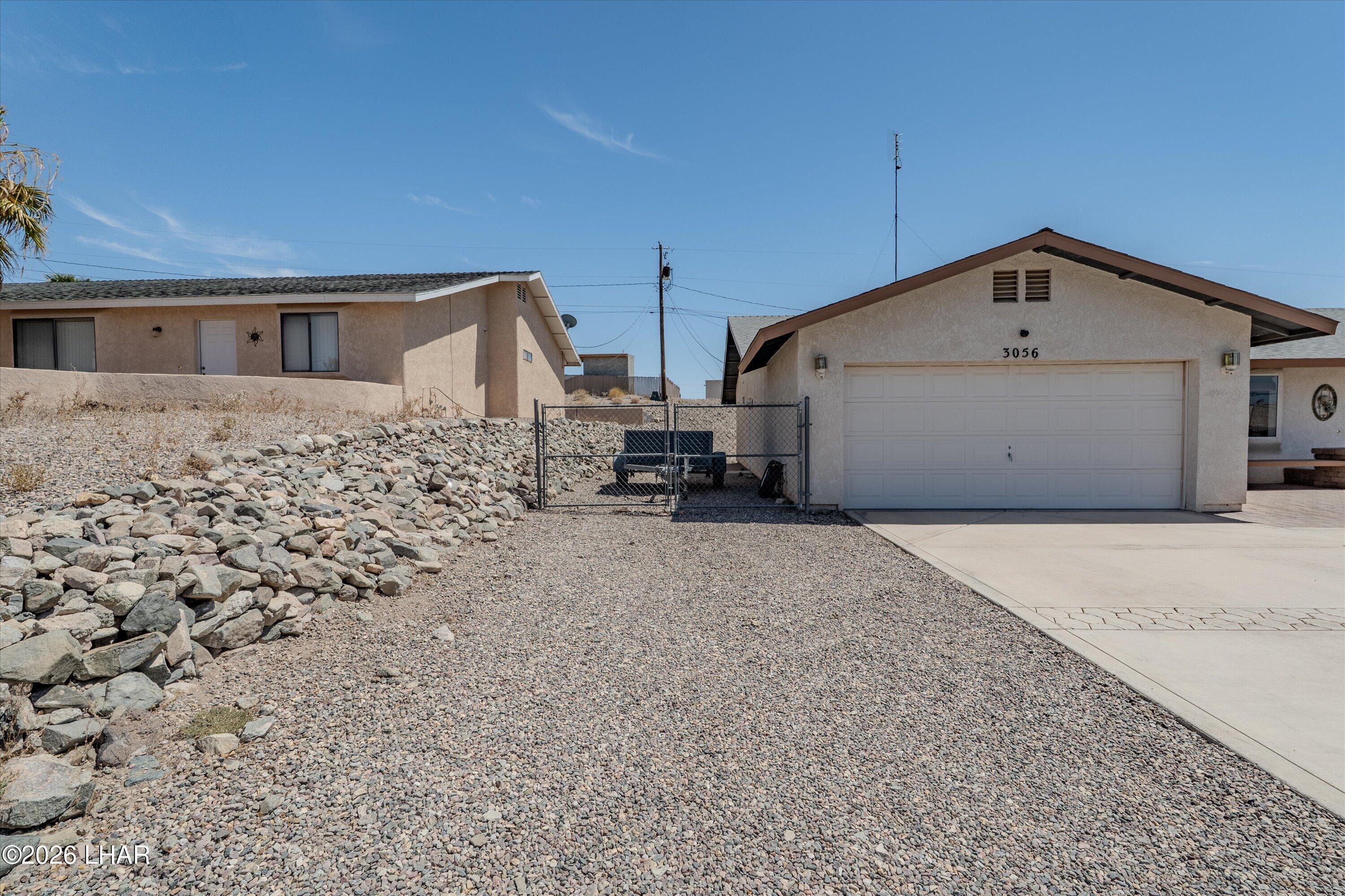 3056 Ironwood Dr Property Photo 2