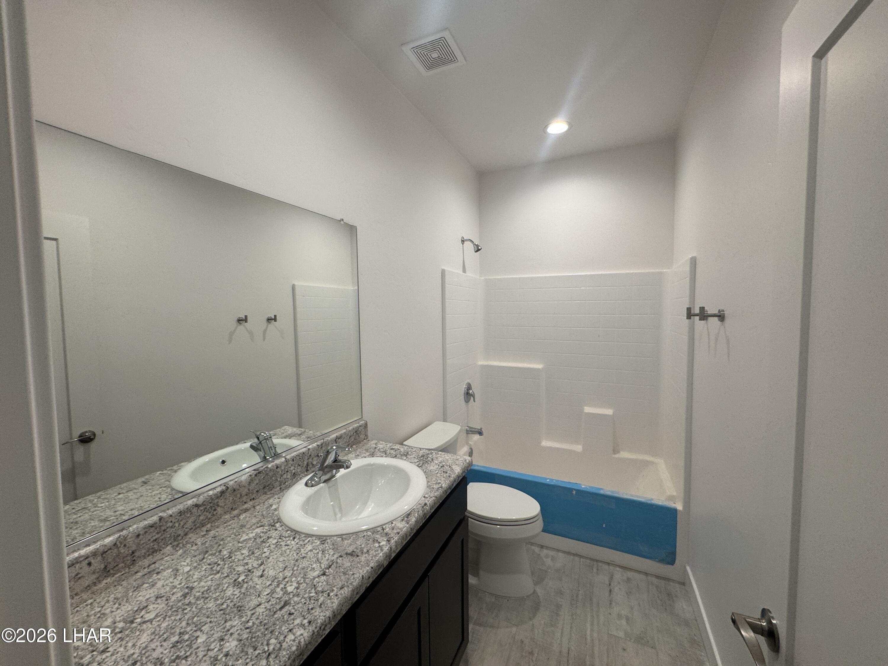 2076 Swanson Ave C101 Property Photo 7