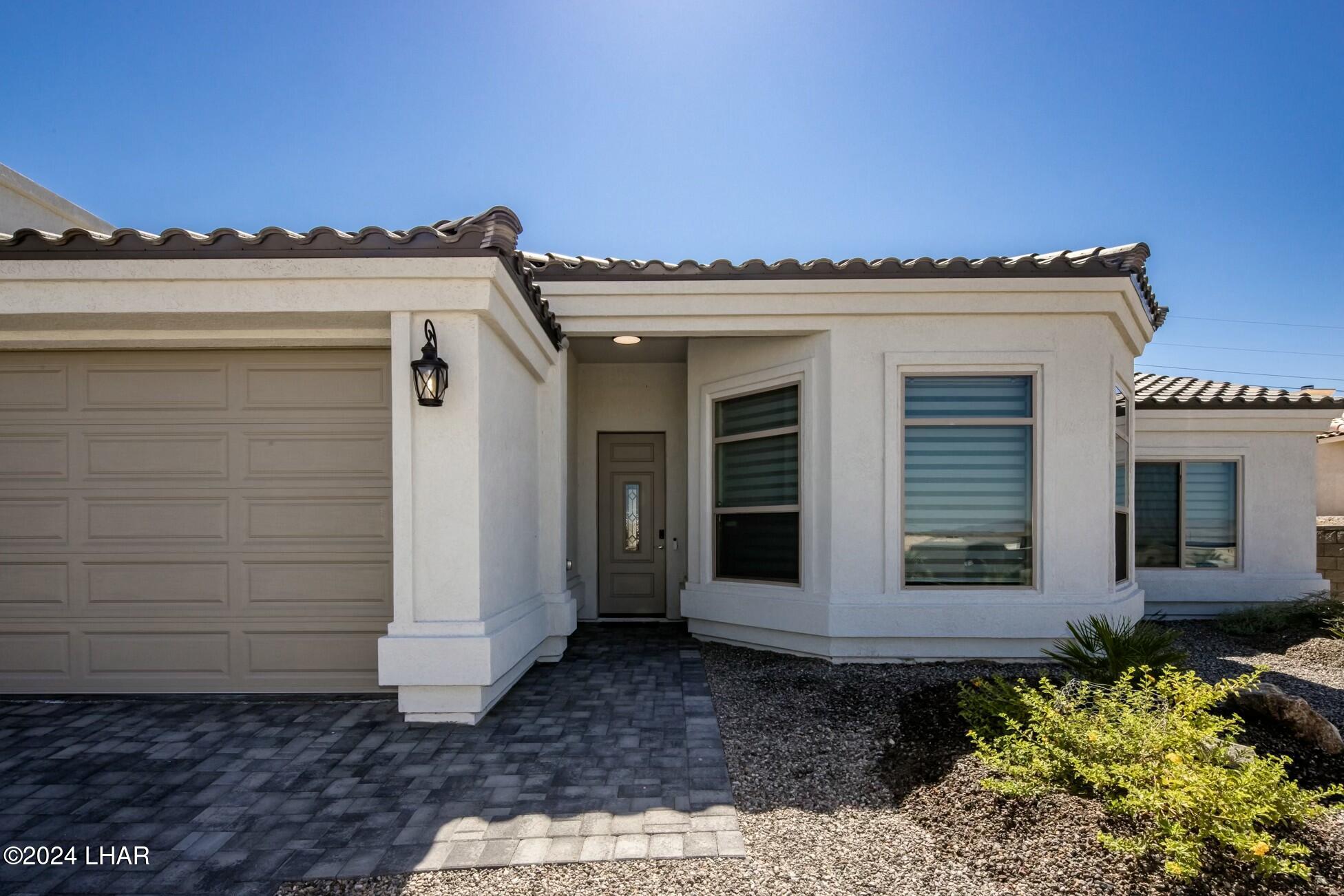 3340 Palo Verde Blvd N Property Photo 9
