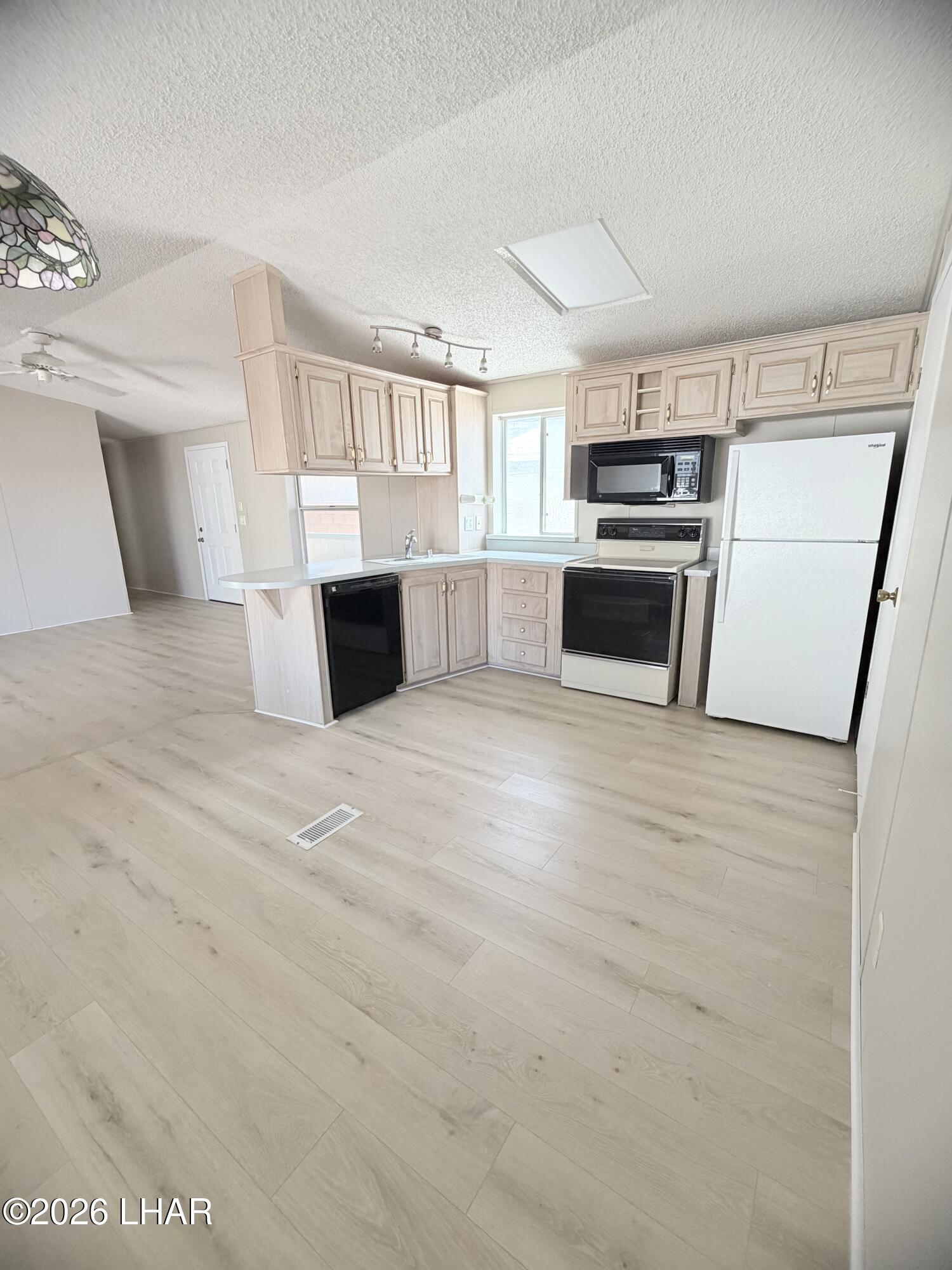 4467 S Amanda Ave Property Photo 14