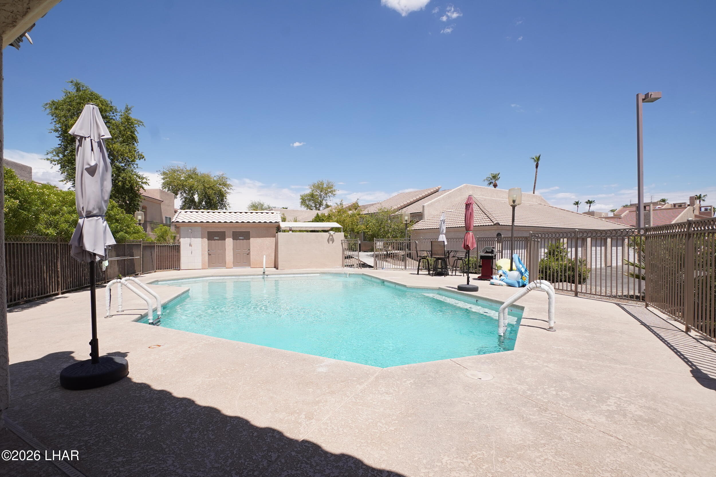 470 Acoma Blvd S 129b Property Photo 24