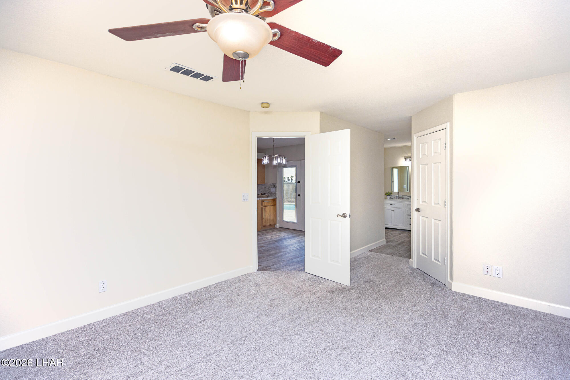 3449 Indian Peak Dr Property Photo 14