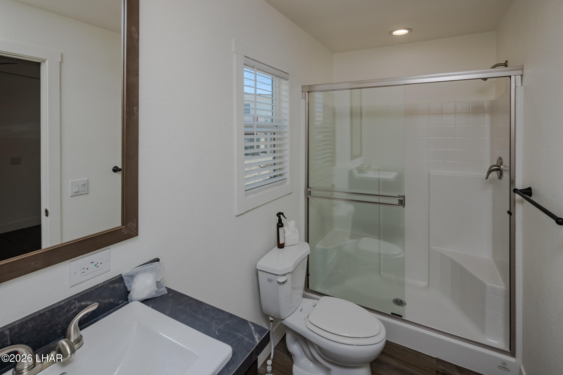 1100 Riverside Dr 118 Property Photo 22