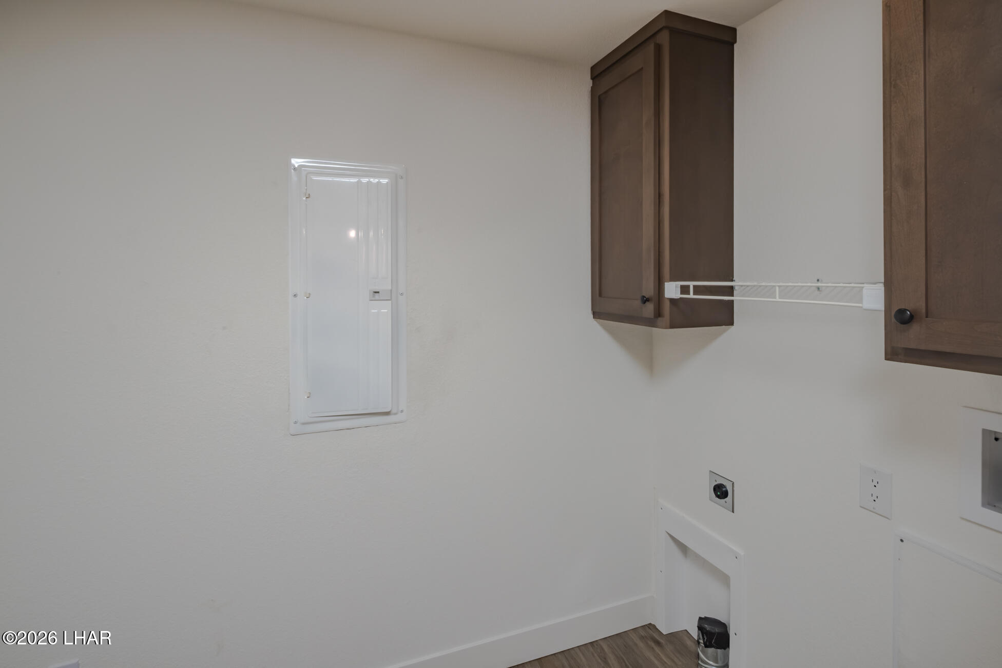 1100 Riverside Dr 118 Property Photo 26