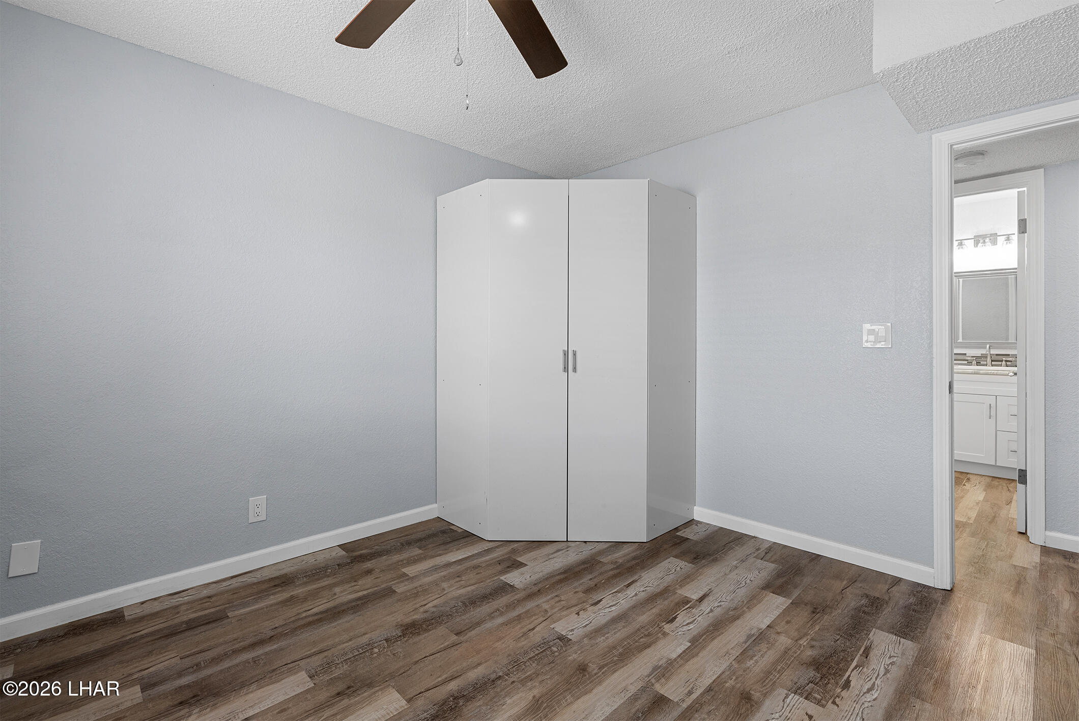1000 Arabian Way Property Photo 21