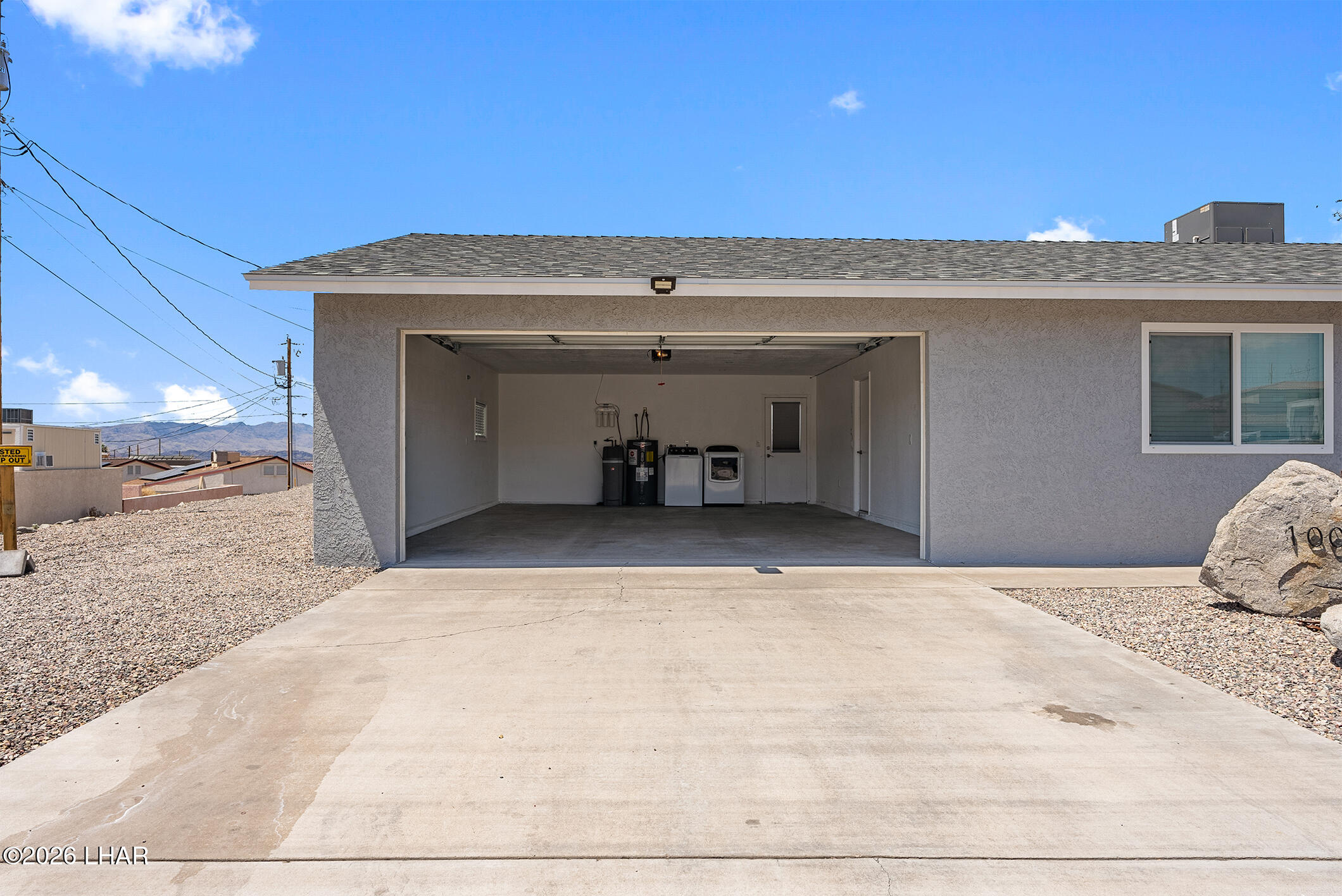 1000 Arabian Way Property Photo 32