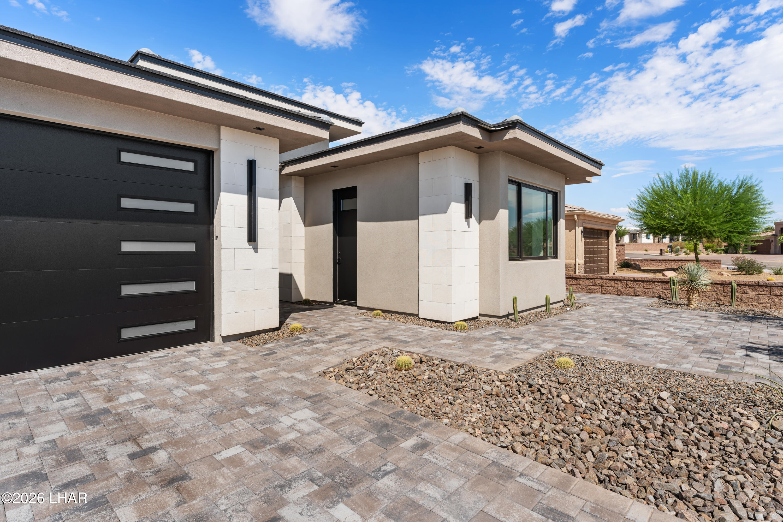 6873 Avienda De Los Foothills Property Photo 7