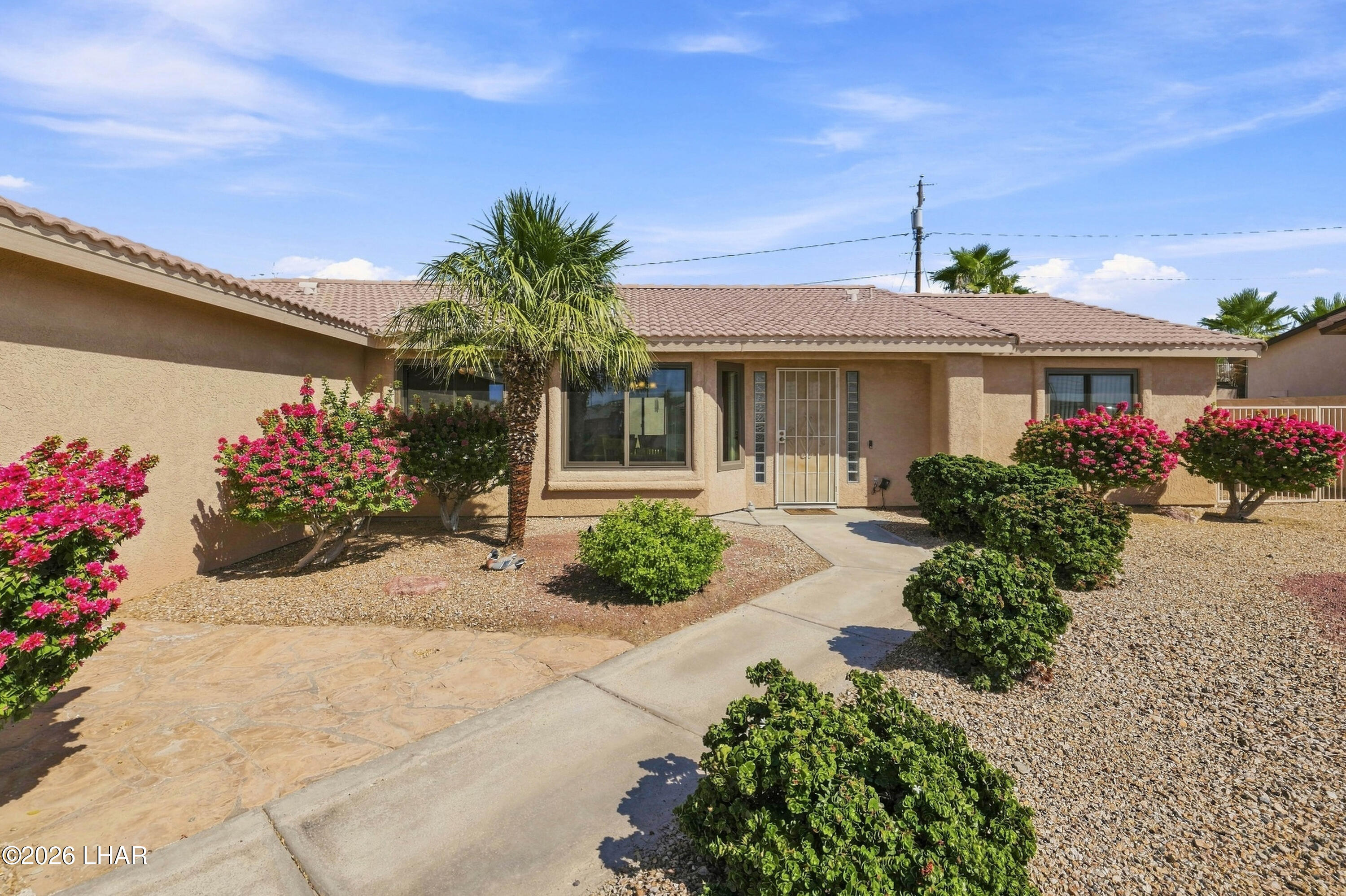3048 Mirage Dr Property Photo 4