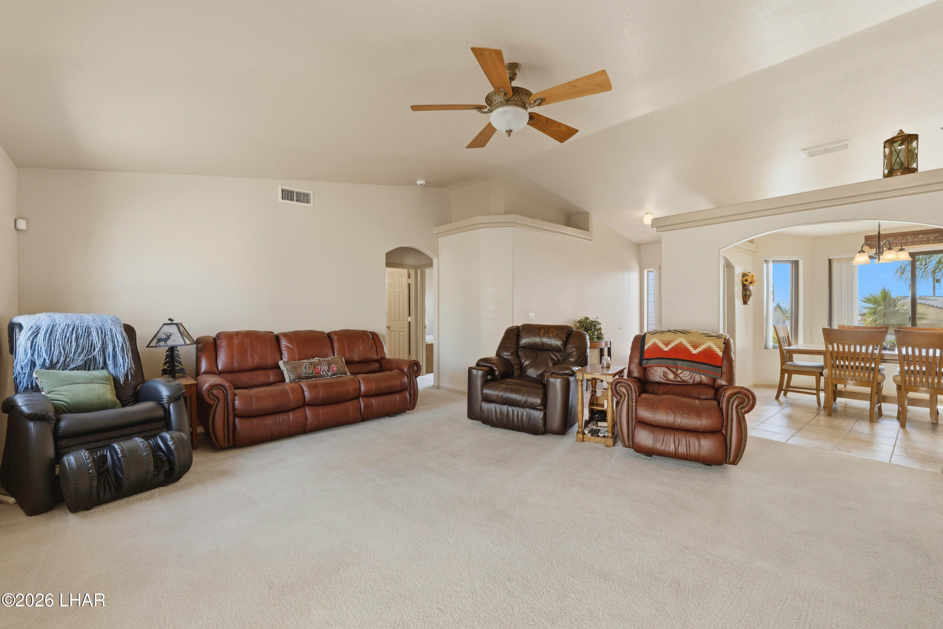 3048 Mirage Dr Property Photo 8