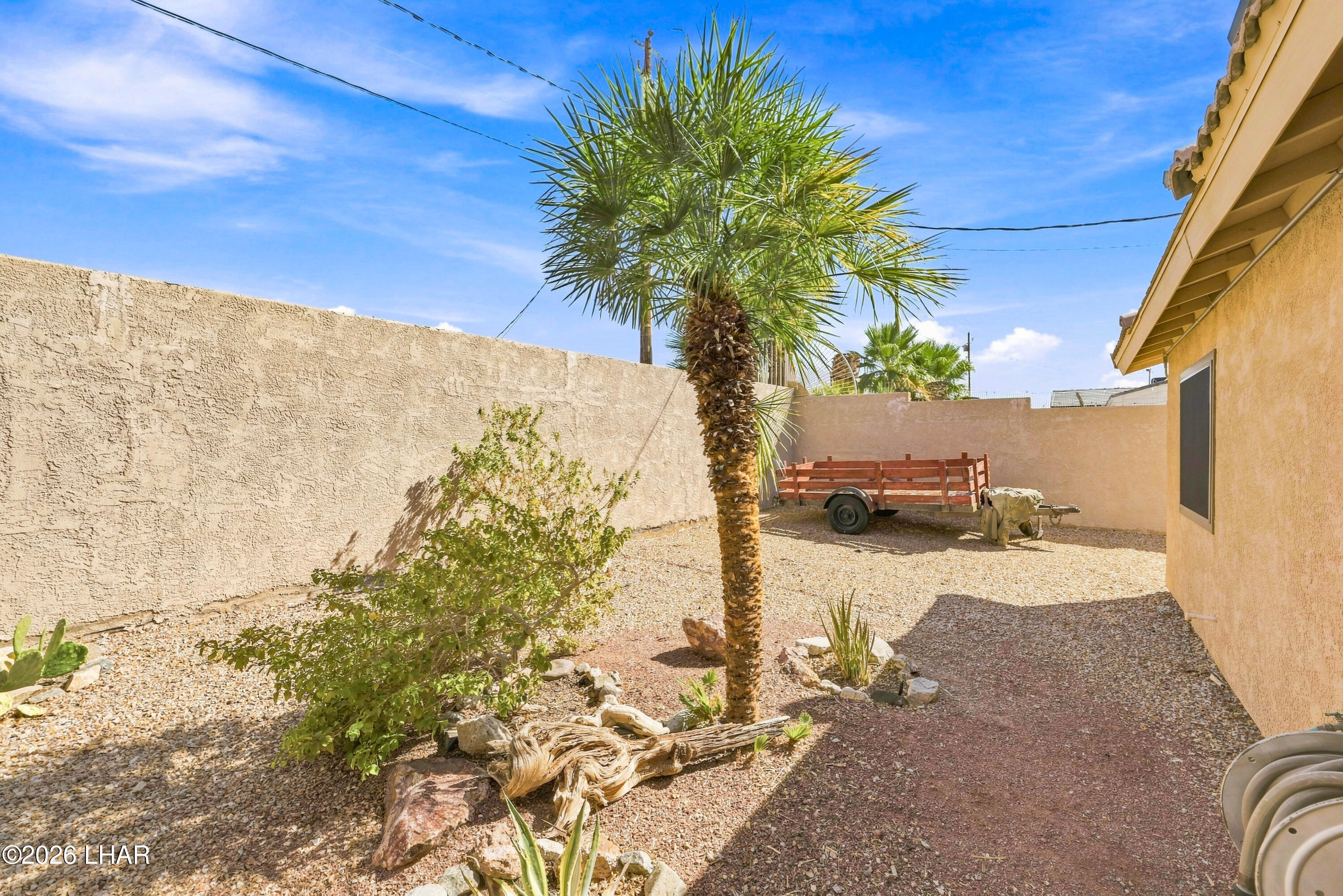 3048 Mirage Dr Property Photo 35