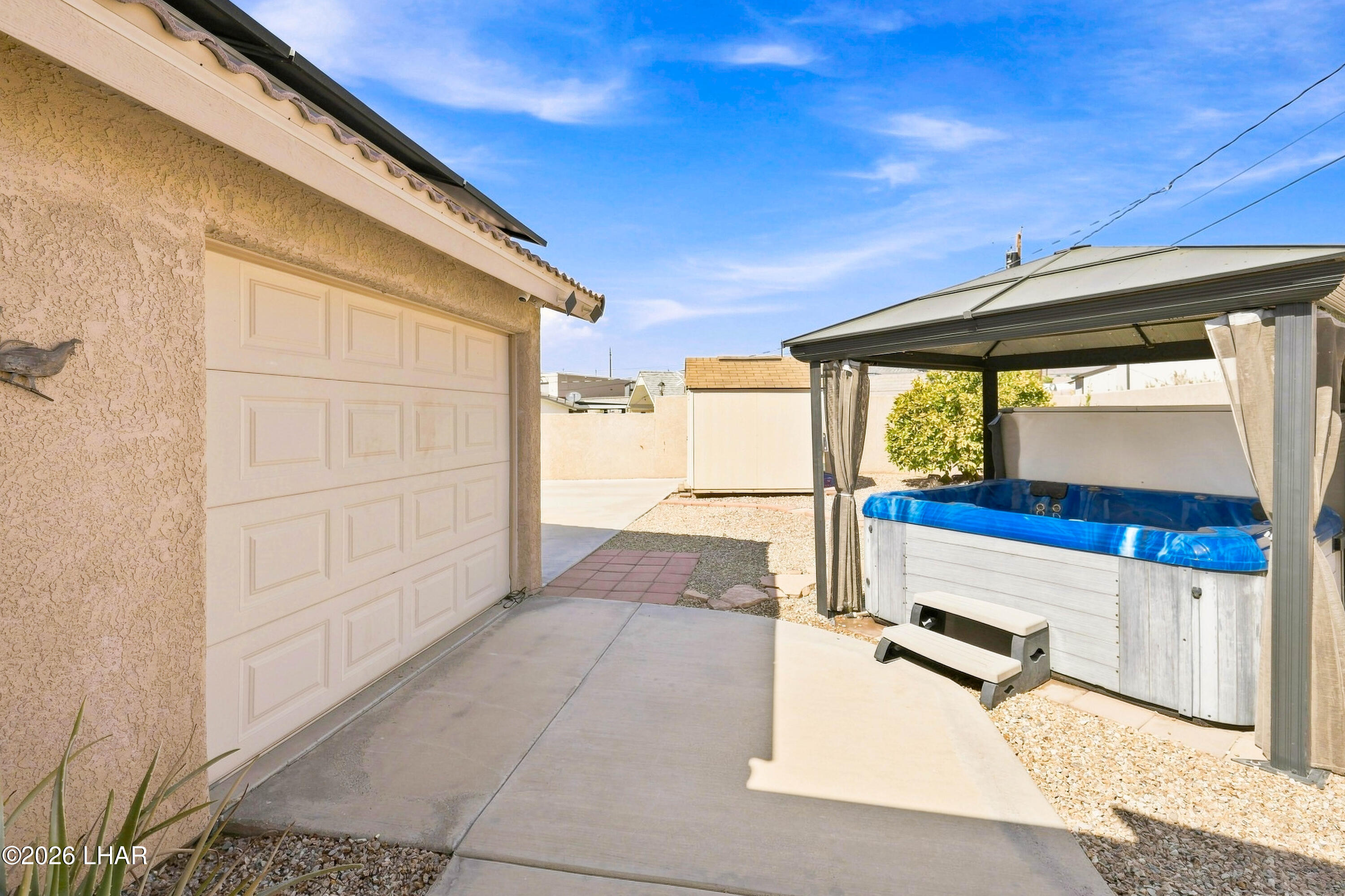 3048 Mirage Dr Property Photo 37