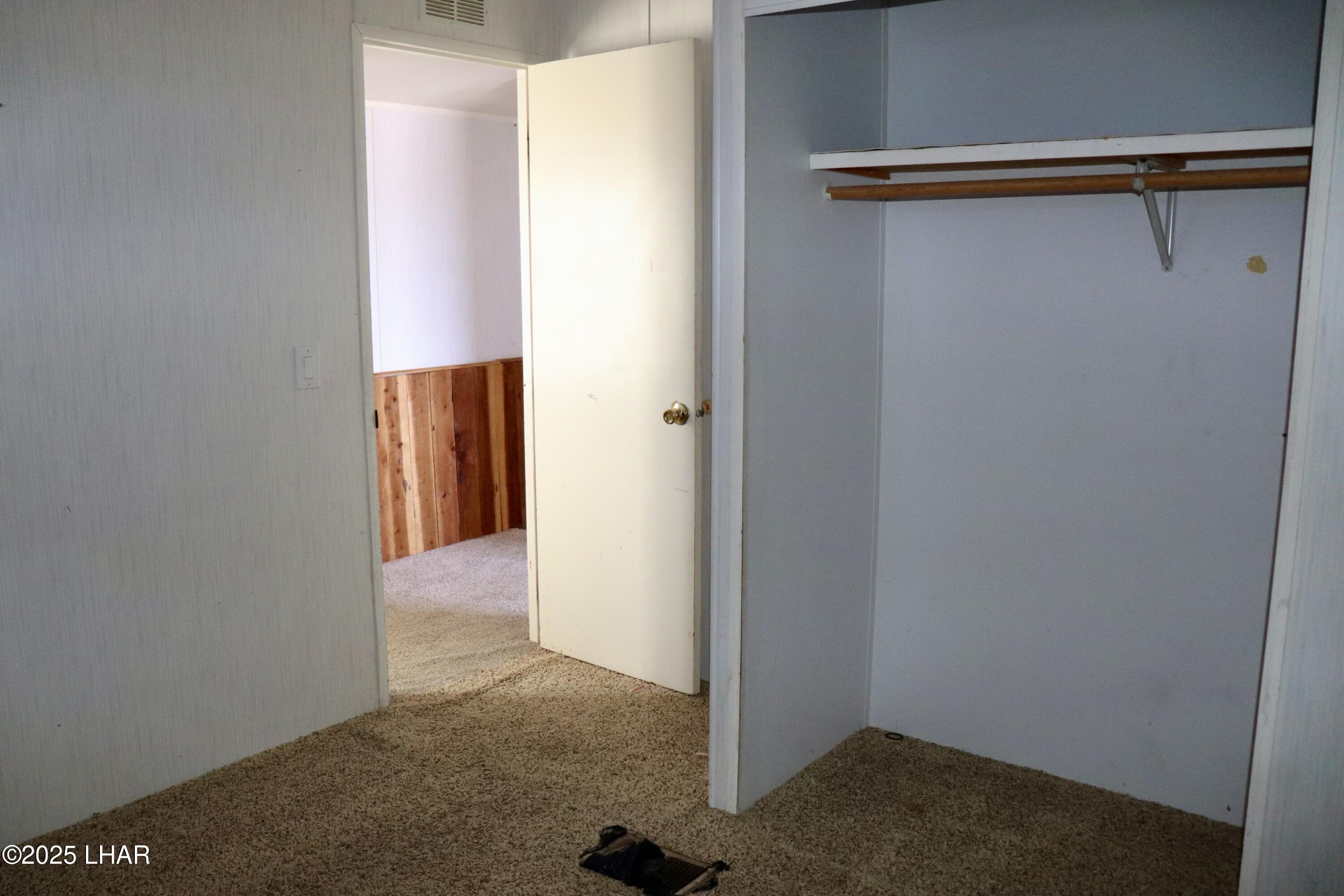 7873 N Hemlock Dr Property Photo 28
