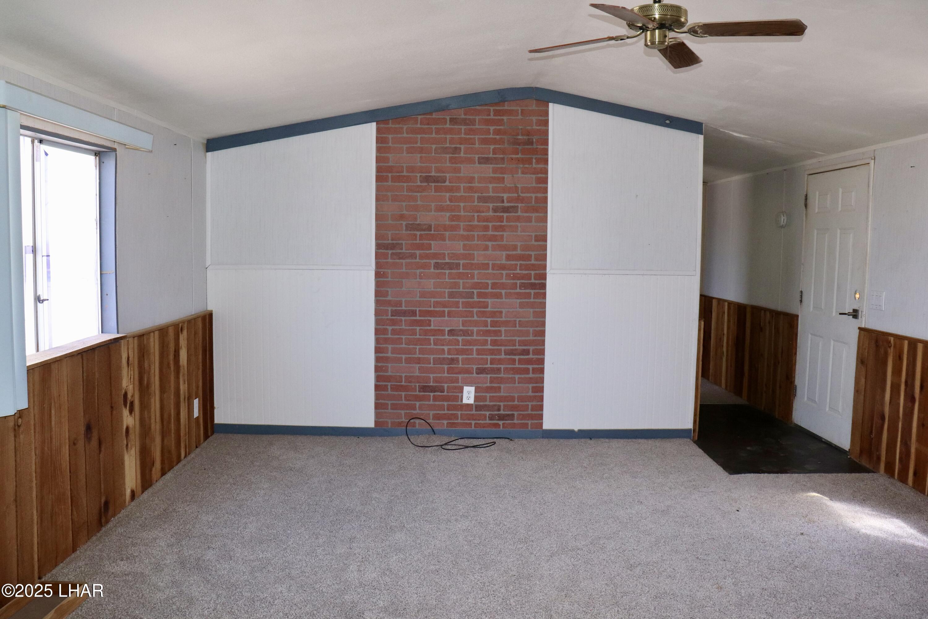 7873 N Hemlock Dr Property Photo 30