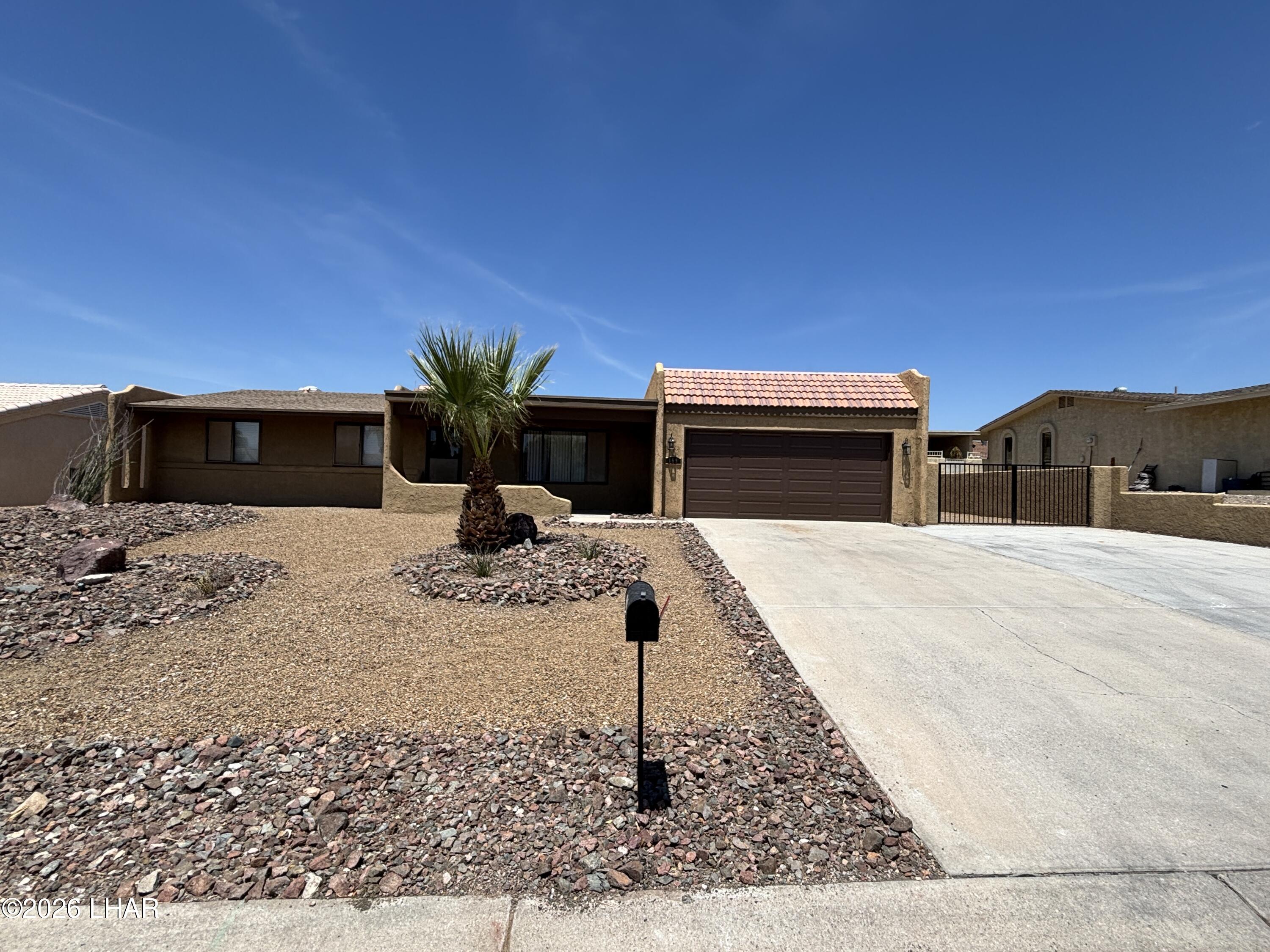169 Greentree Dr Property Photo 1