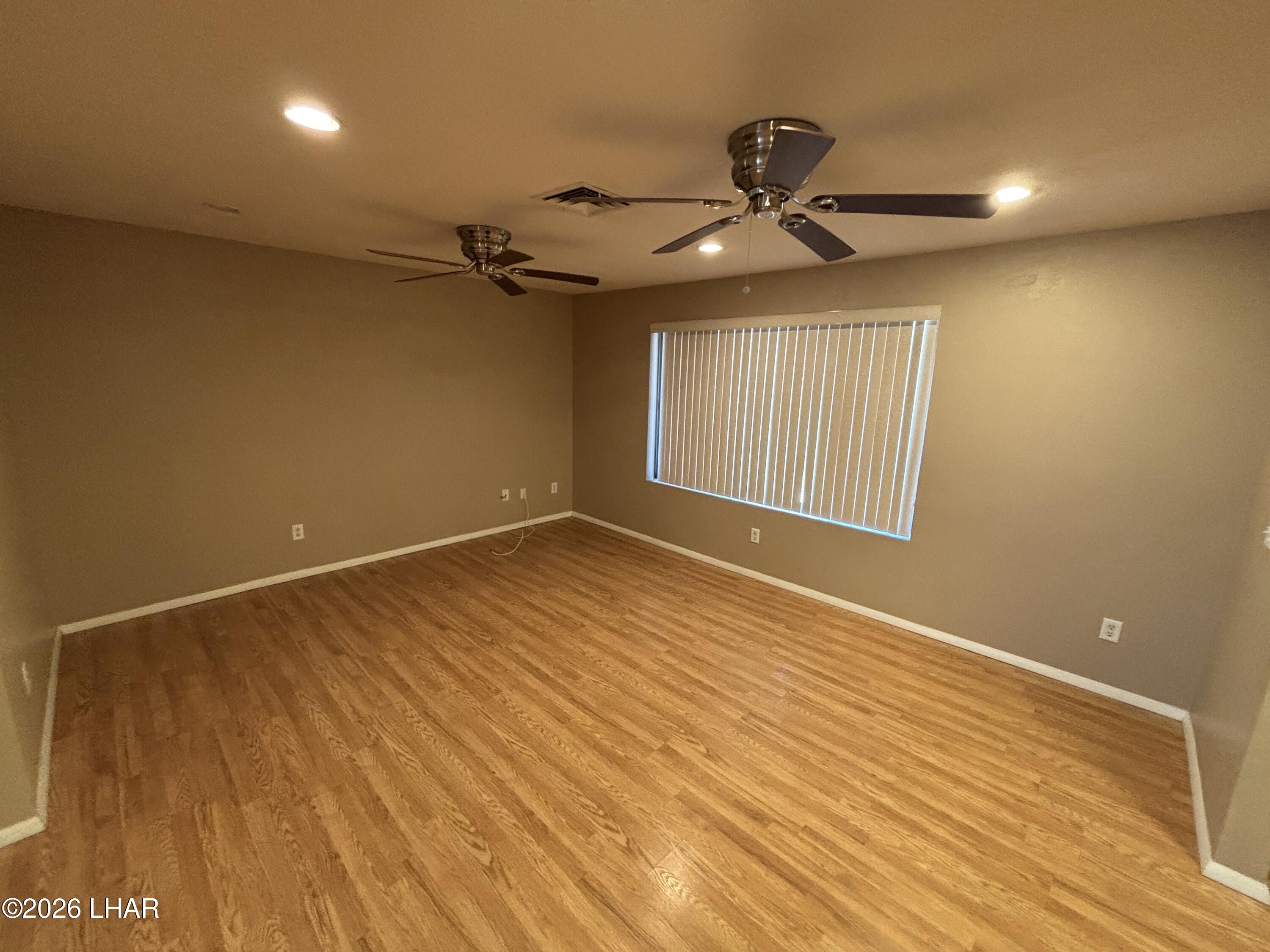 169 Greentree Dr Property Photo 7