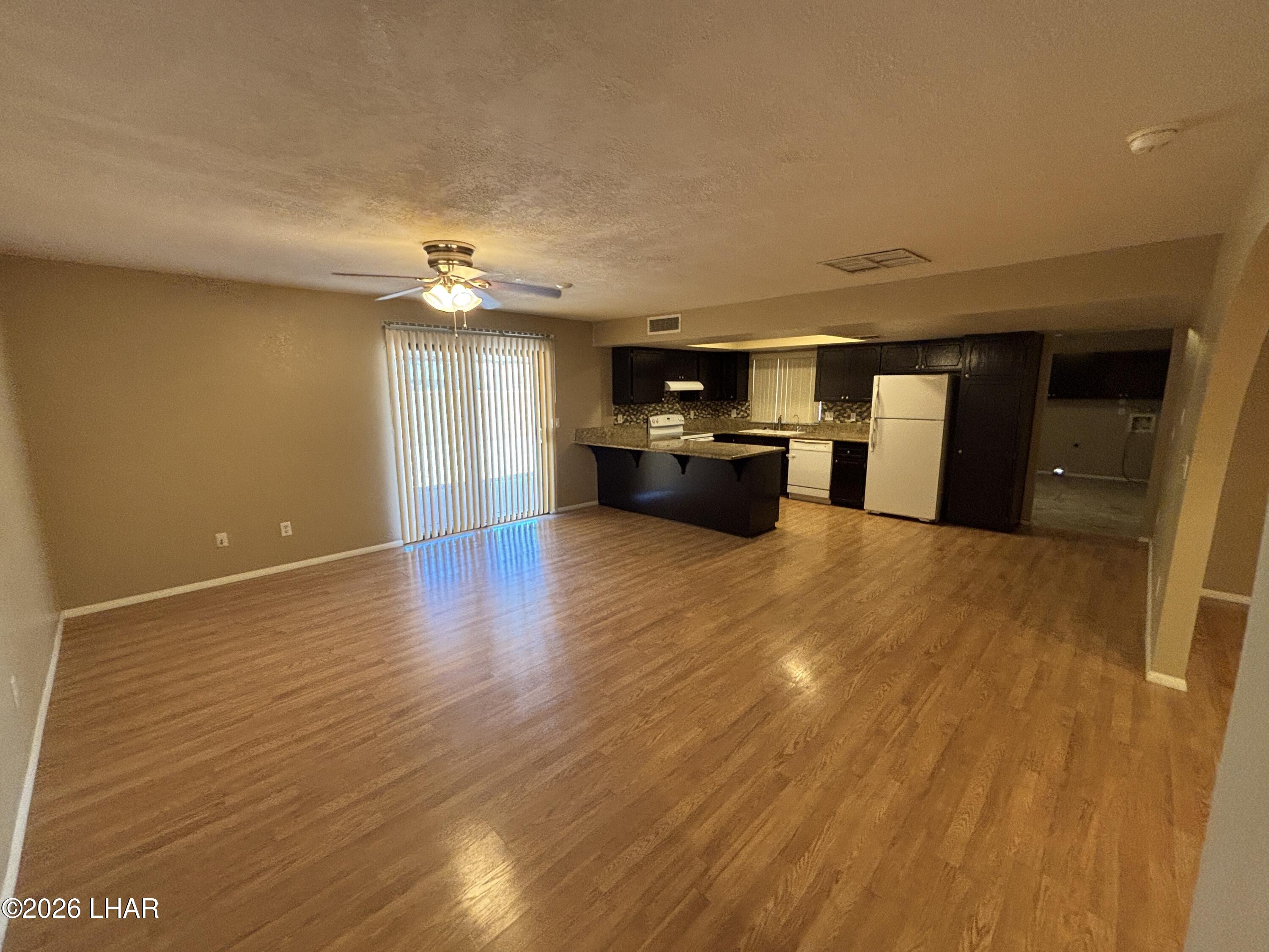 169 Greentree Dr Property Photo 10