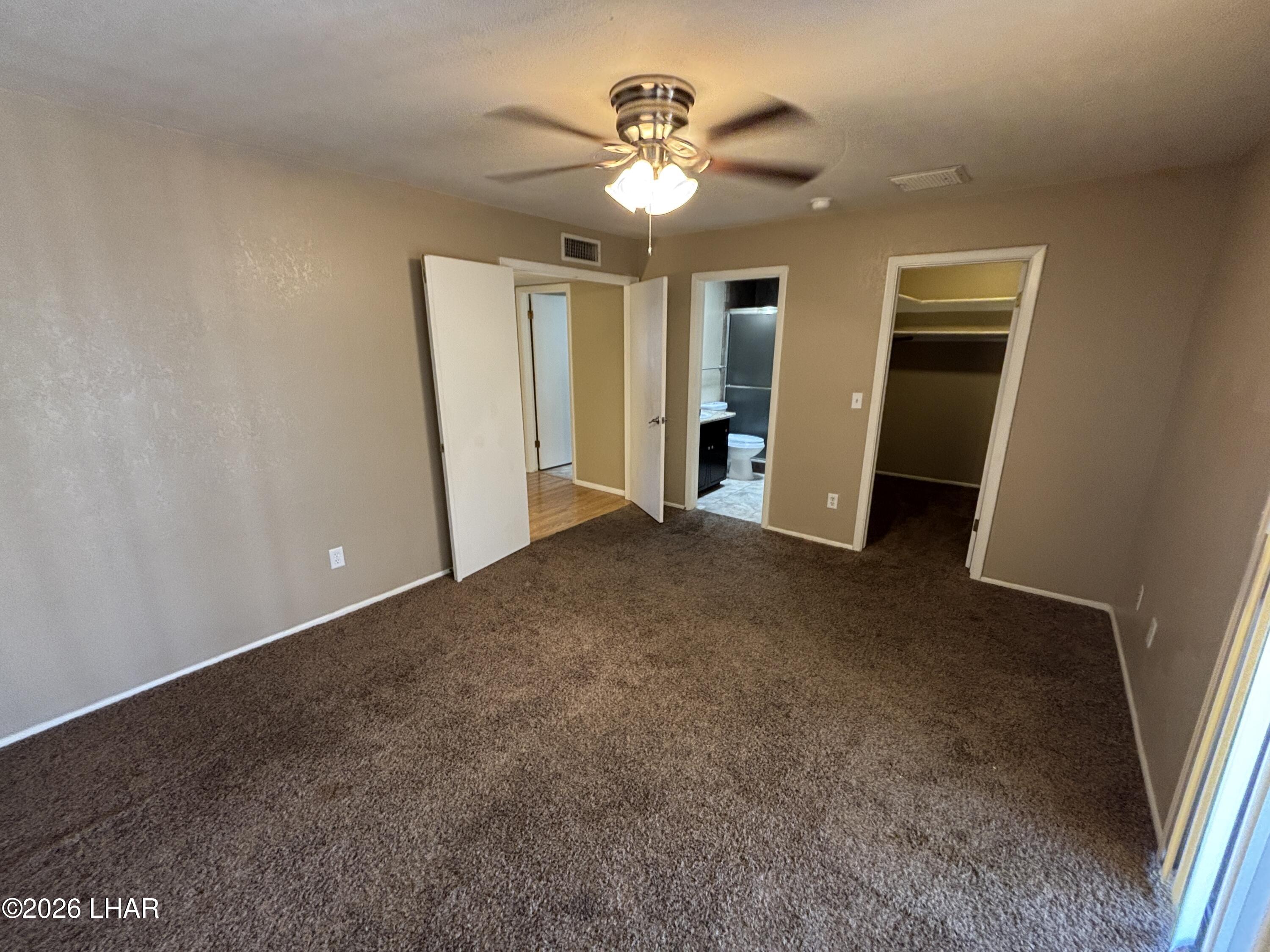 169 Greentree Dr Property Photo 13