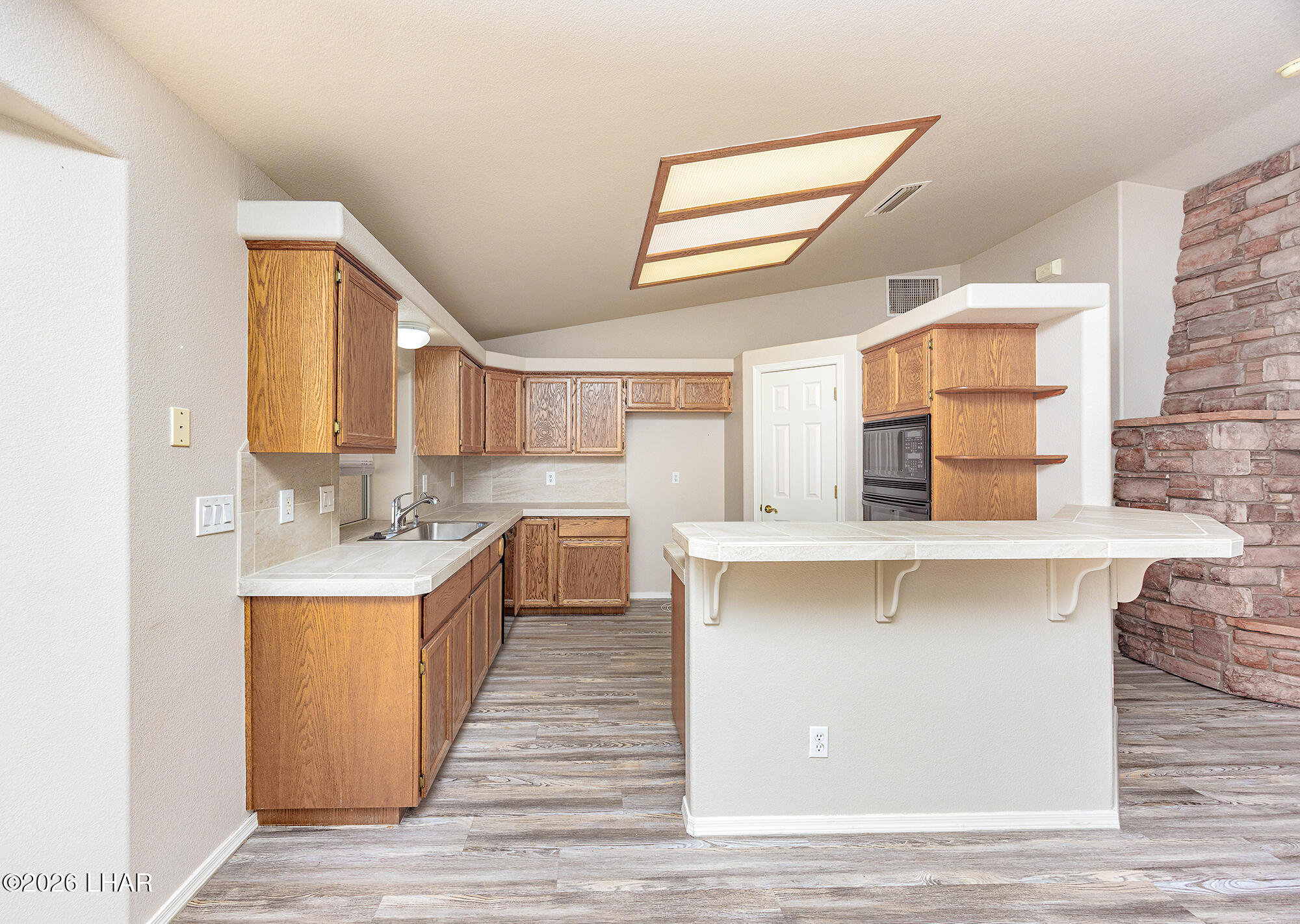 3159 Bermuda Ct Property Photo 11