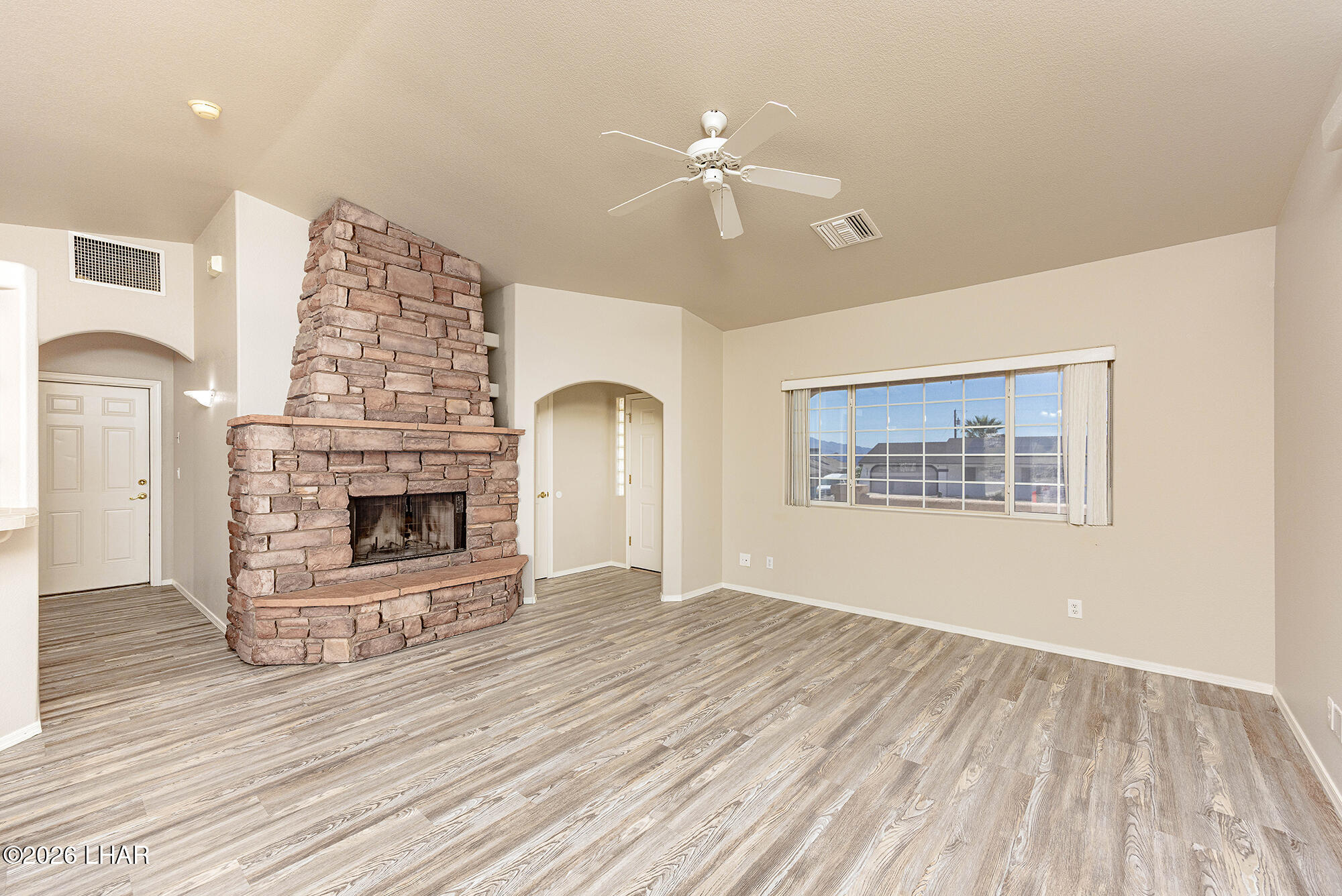 3159 Bermuda Ct Property Photo 14