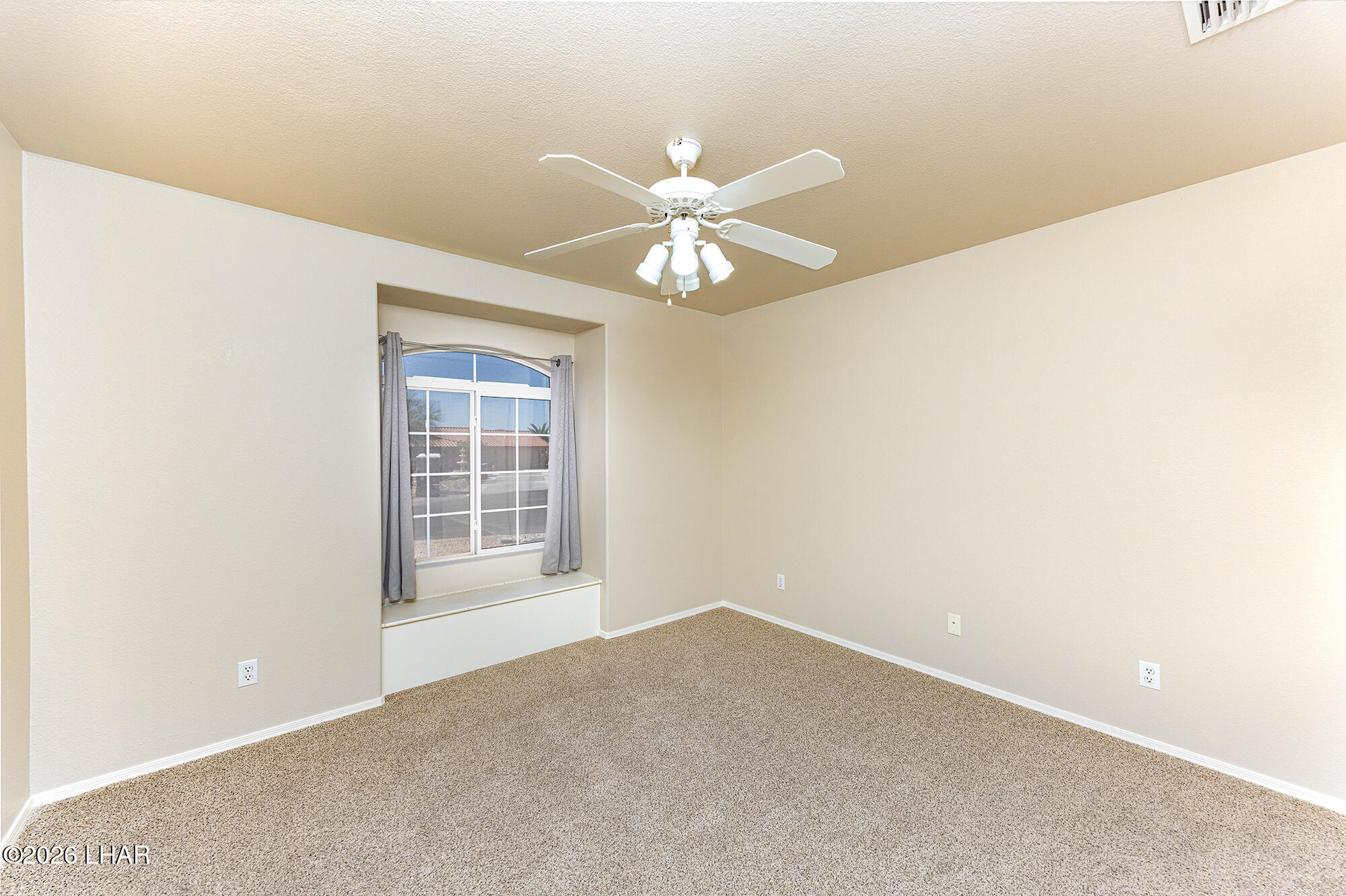 3159 Bermuda Ct Property Photo 22