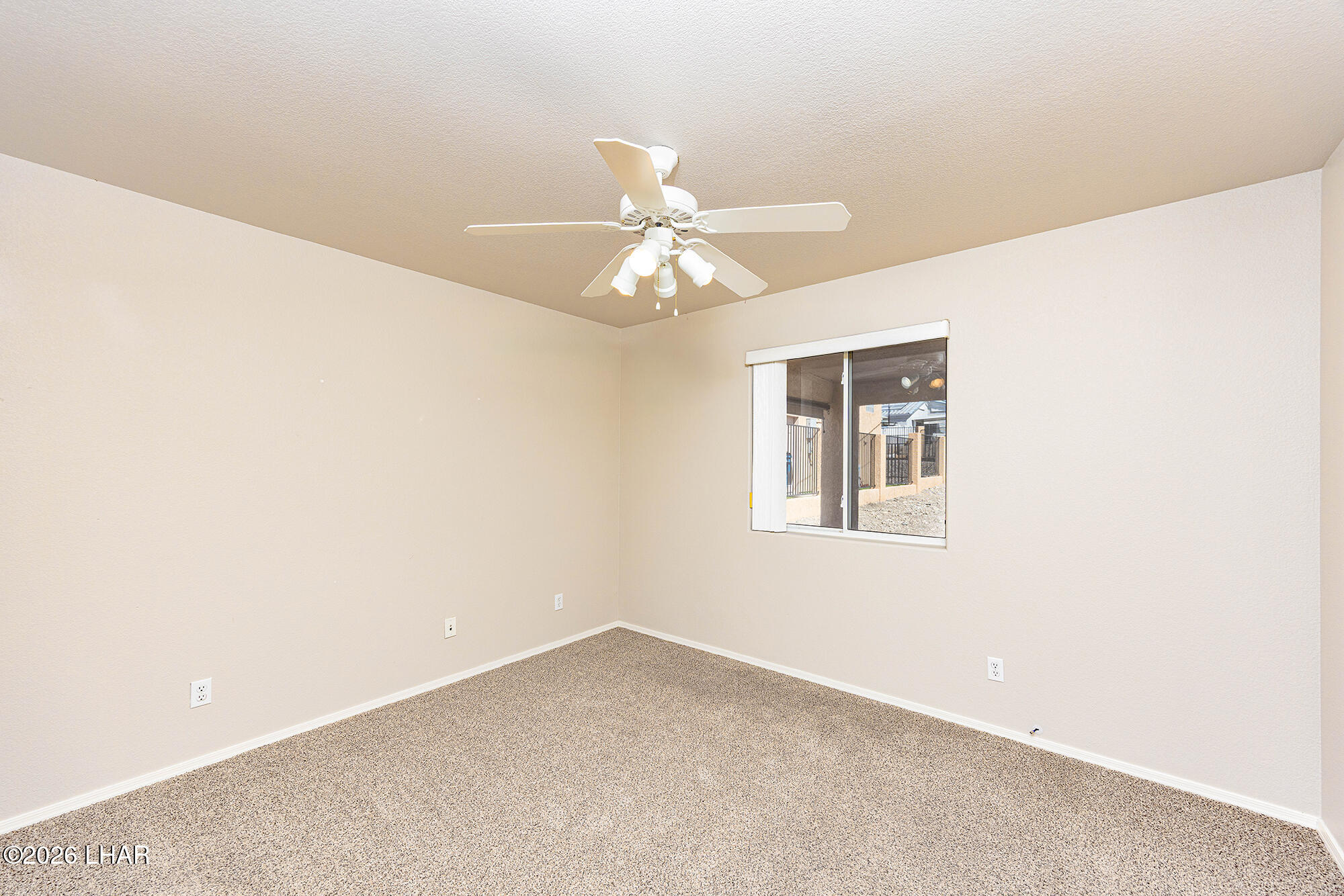 3159 Bermuda Ct Property Photo 25