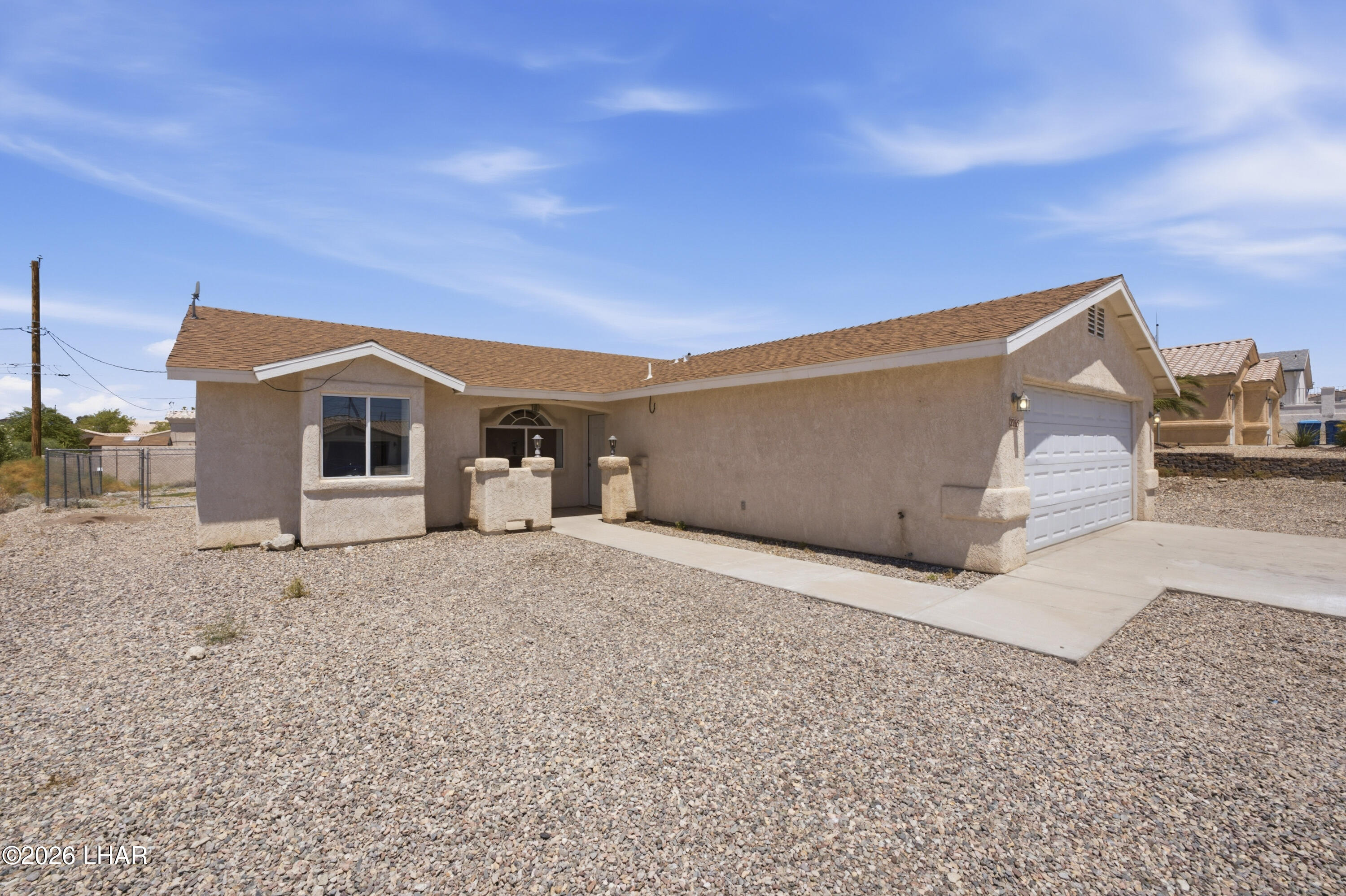 2265 Interlake Dr Property Photo 1