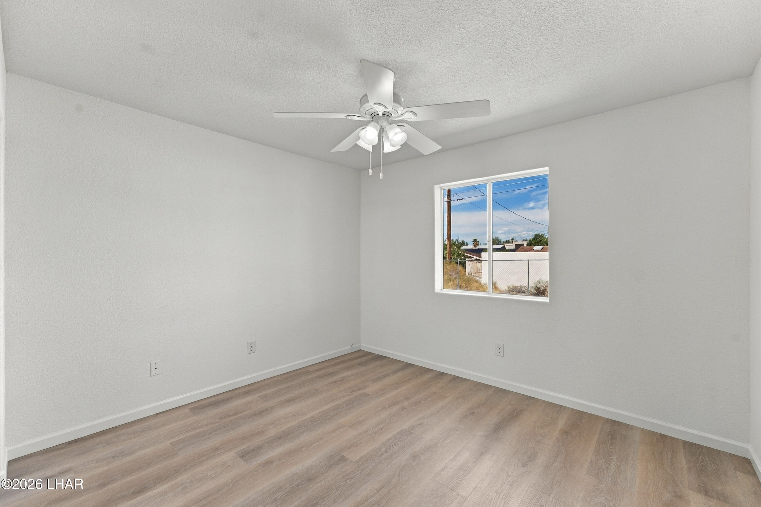 2265 Interlake Dr Property Photo 19