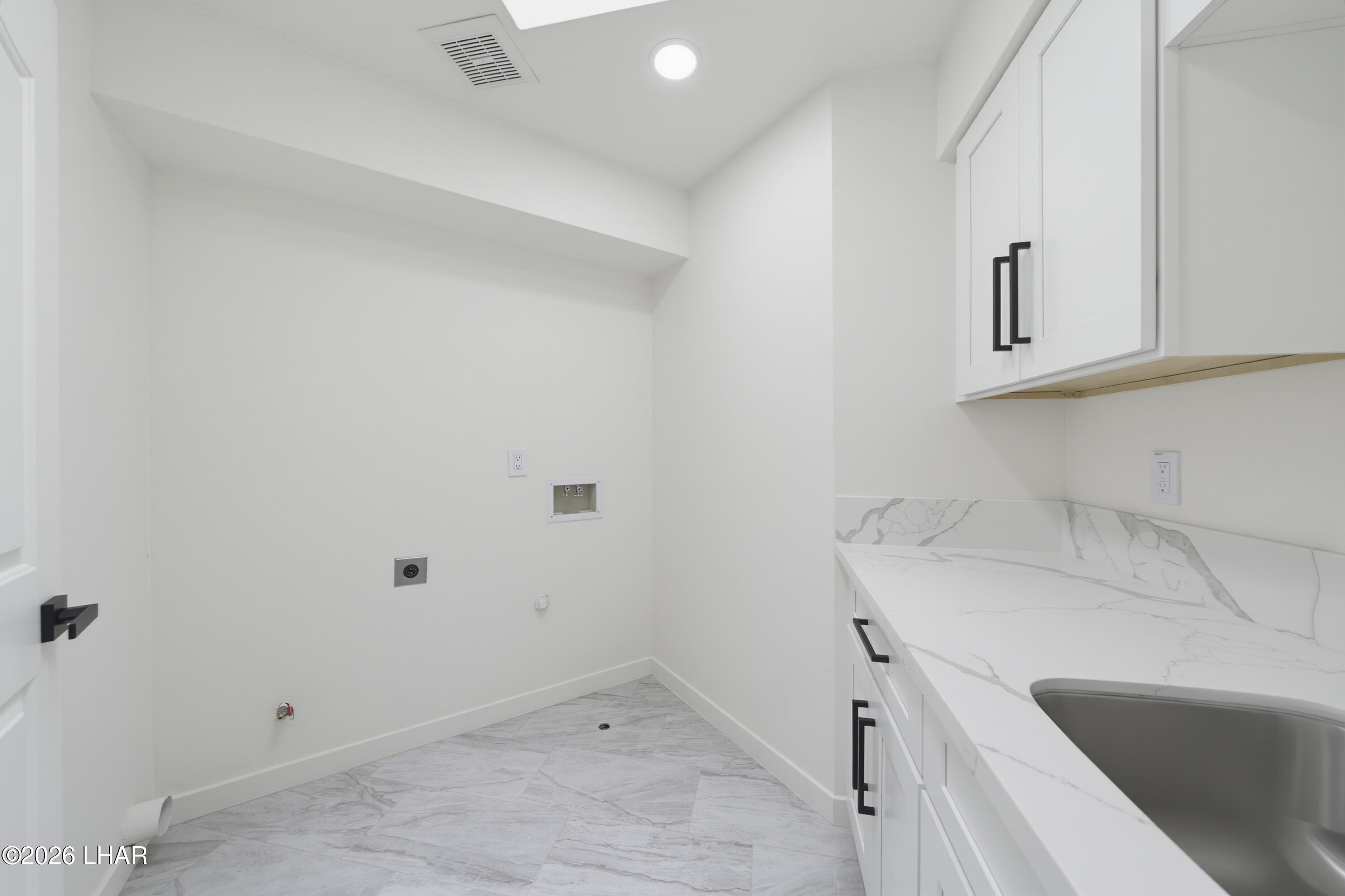 3893 Aqua Way Property Photo 46