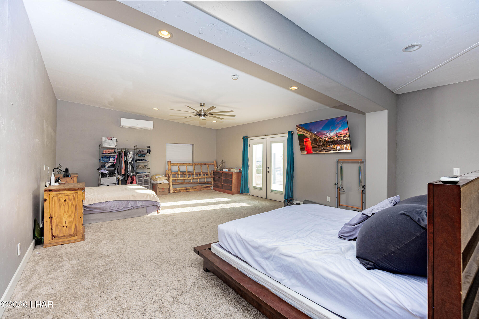 3871 Vega Dr Property Photo 41