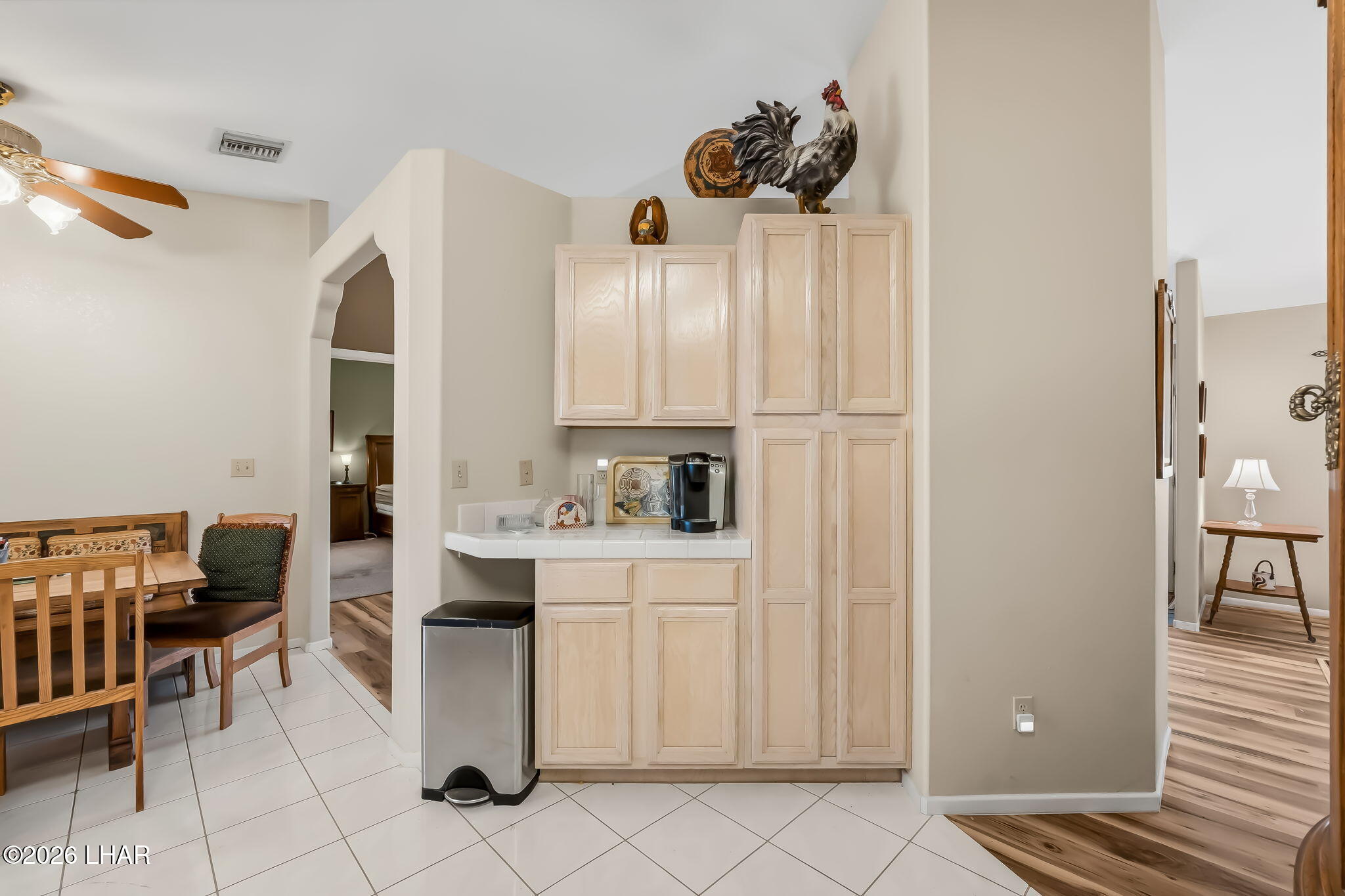 2250 E Oleander Ct Property Photo 14