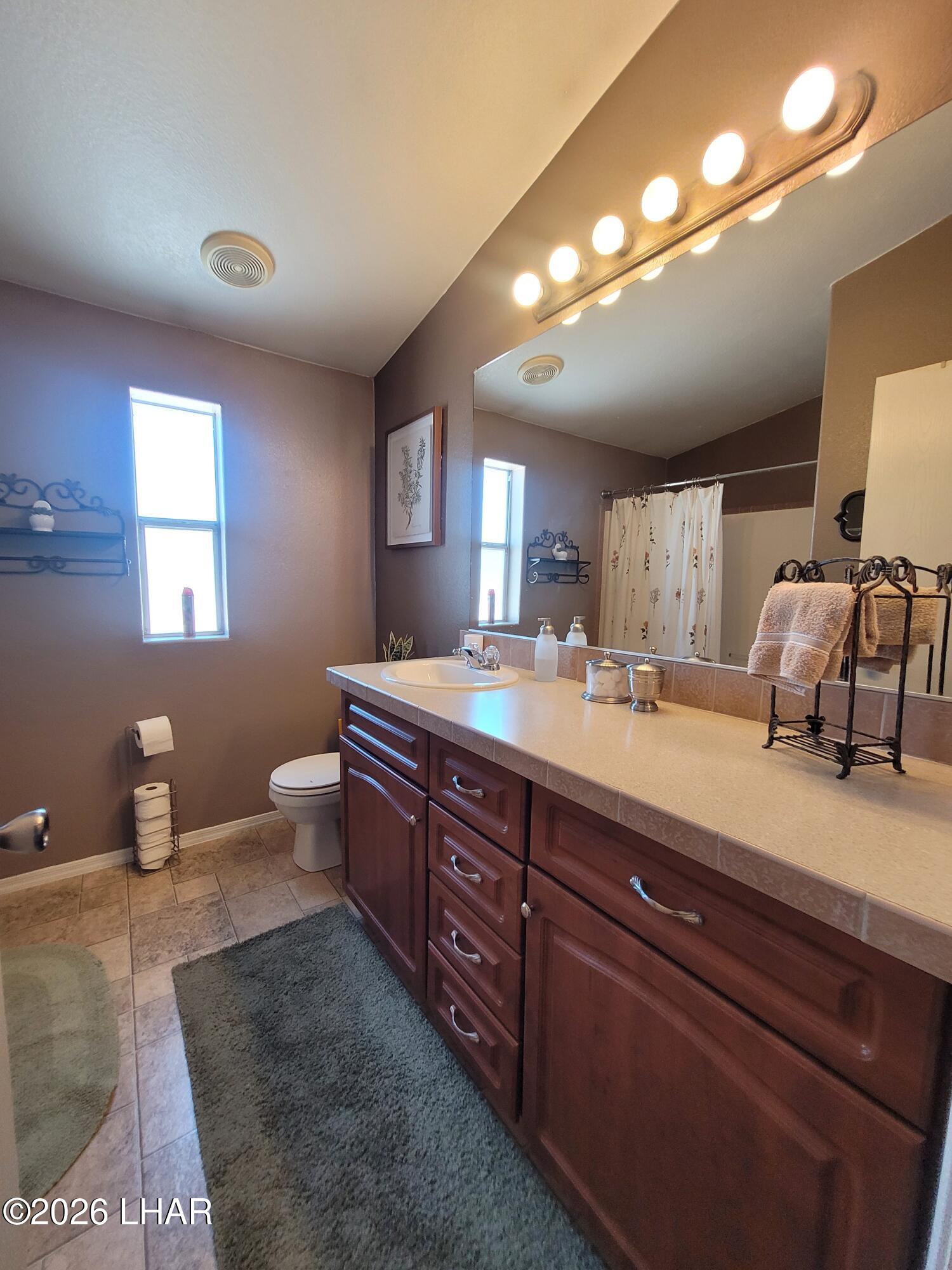 1600 Sea Knight Dr Property Photo 17