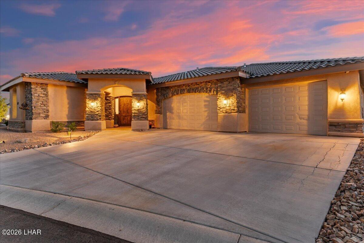 3537 N Winifred Way Property Photo 6