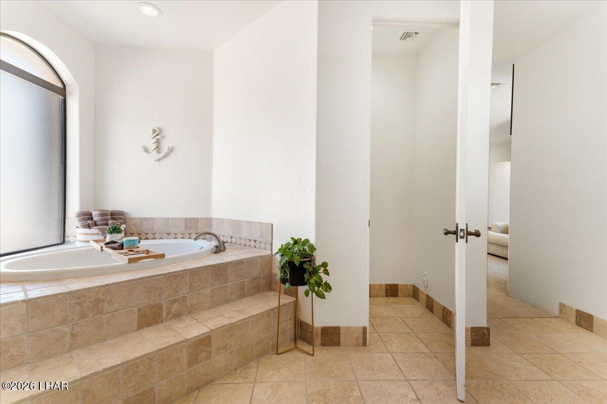 3537 N Winifred Way Property Photo 37