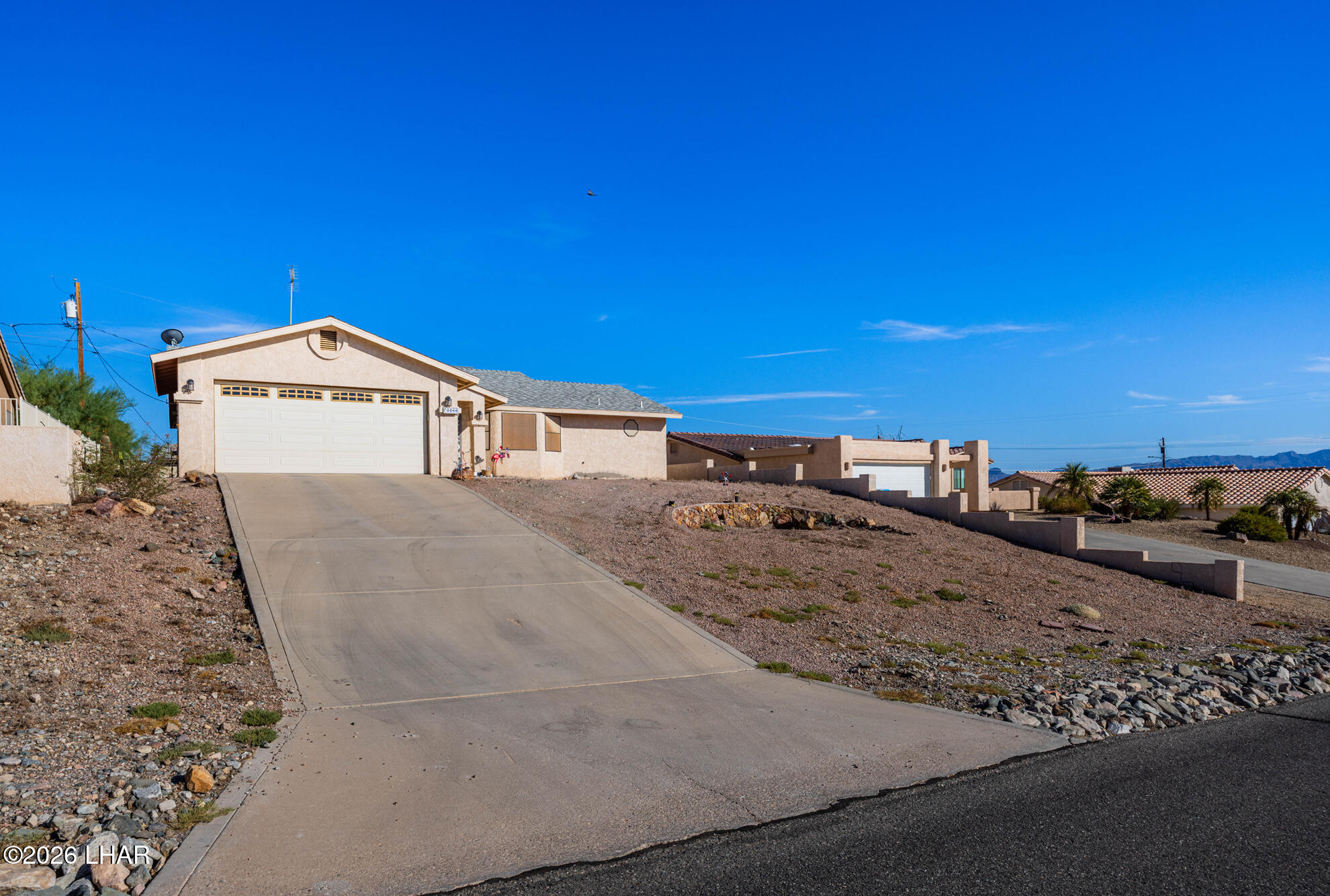 3240 Palm Tree Dr Property Photo 10