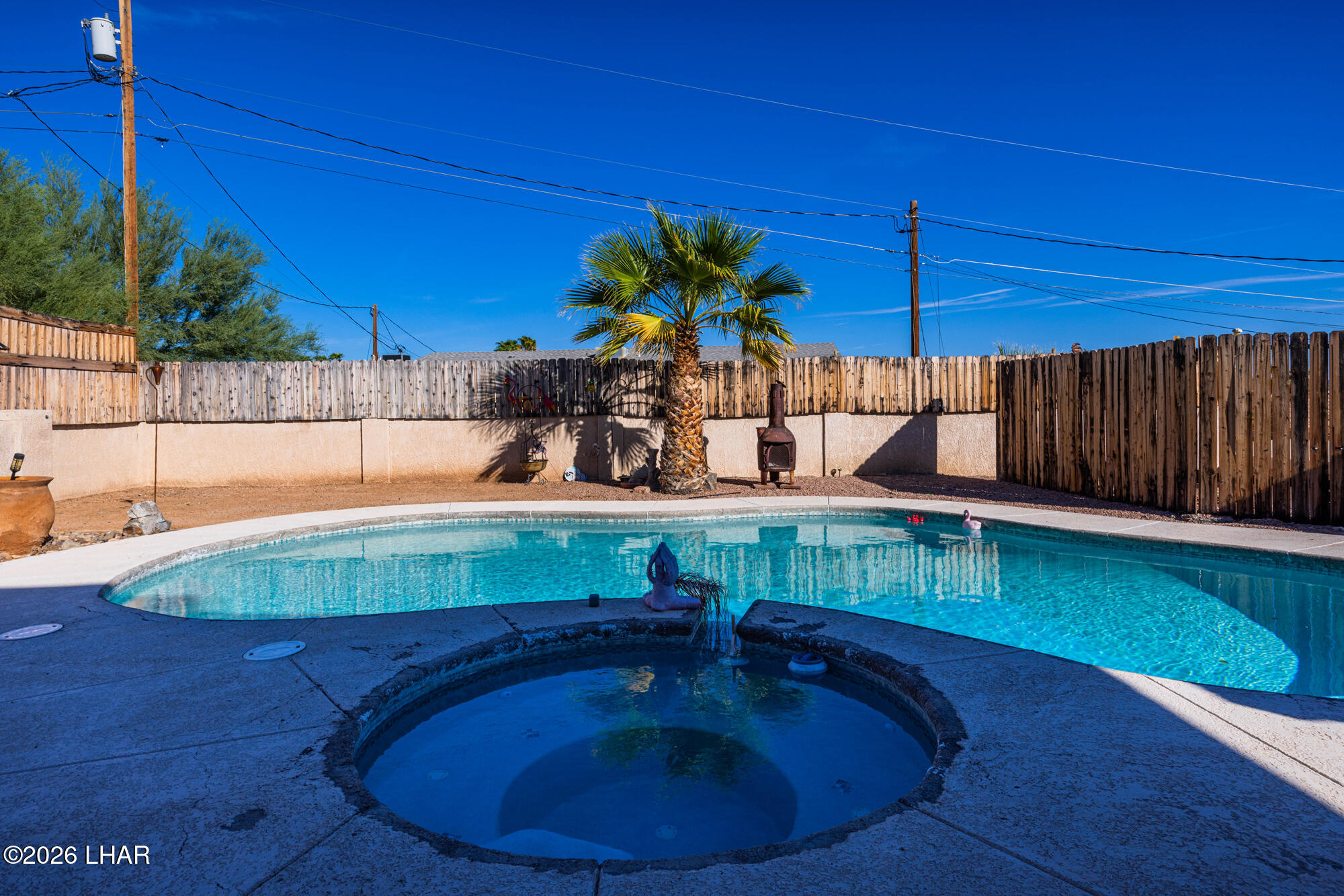 3240 Palm Tree Dr Property Photo 31