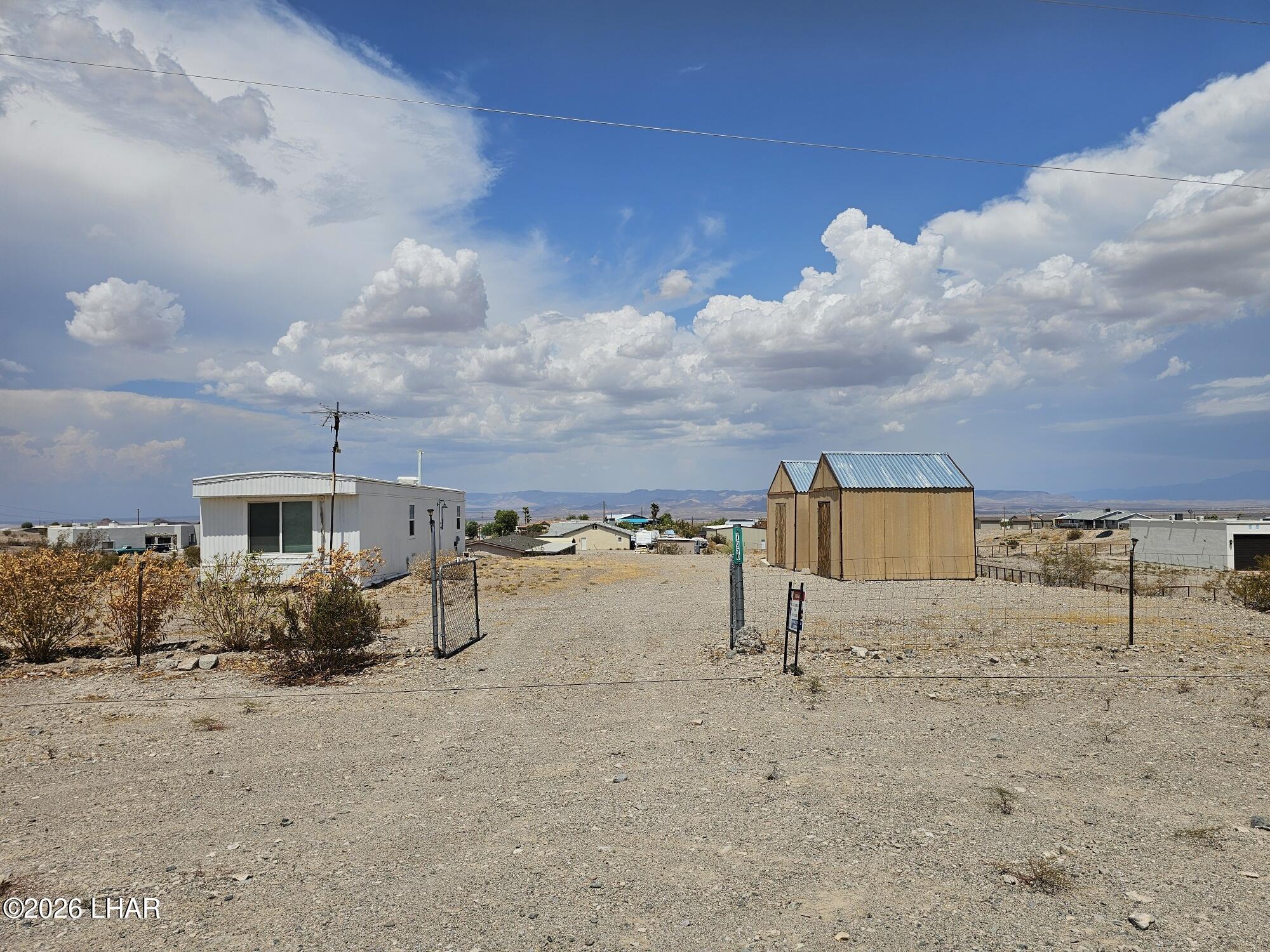 7650 N White Gate Dr Property Photo 1