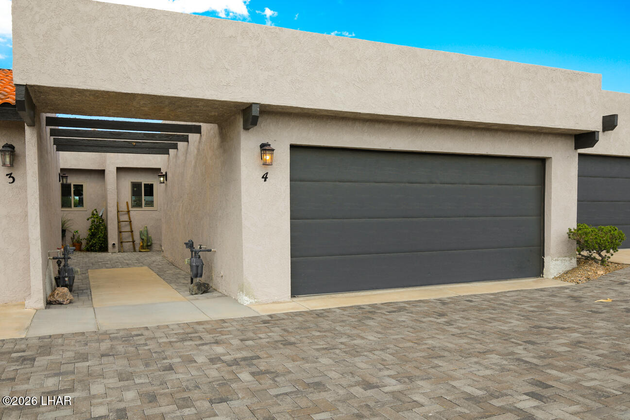 2673 Jamaica Blvd S 4 Property Photo 1
