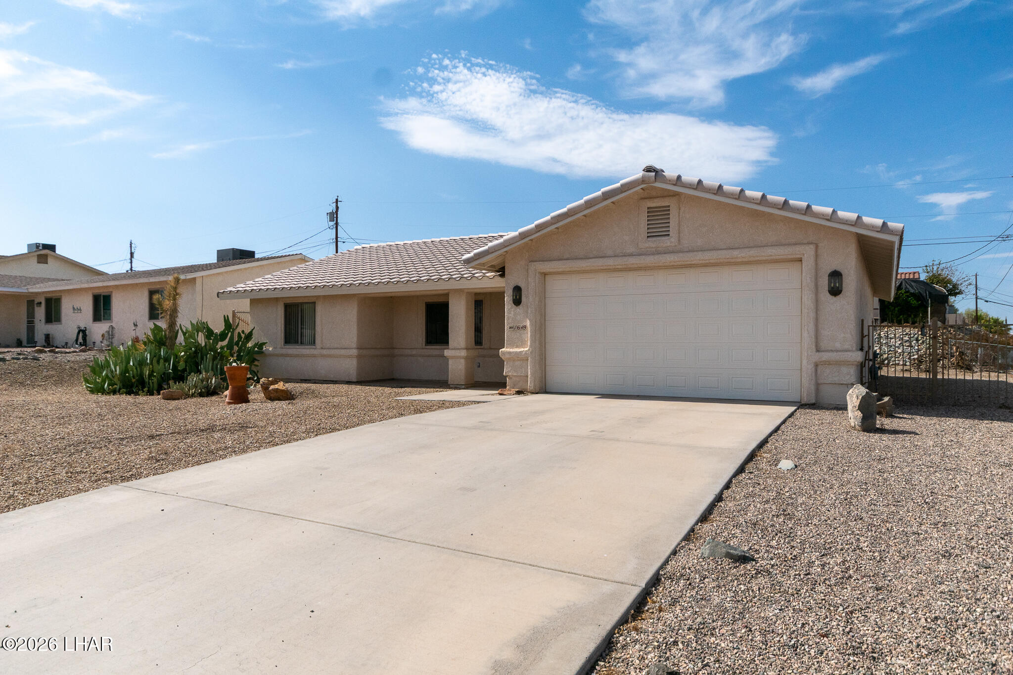 1649 Avalon Ave Property Photo 4