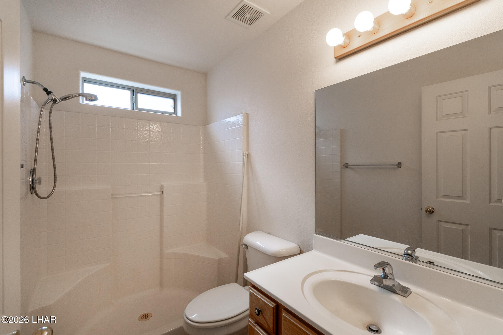 1649 Avalon Ave Property Photo 18